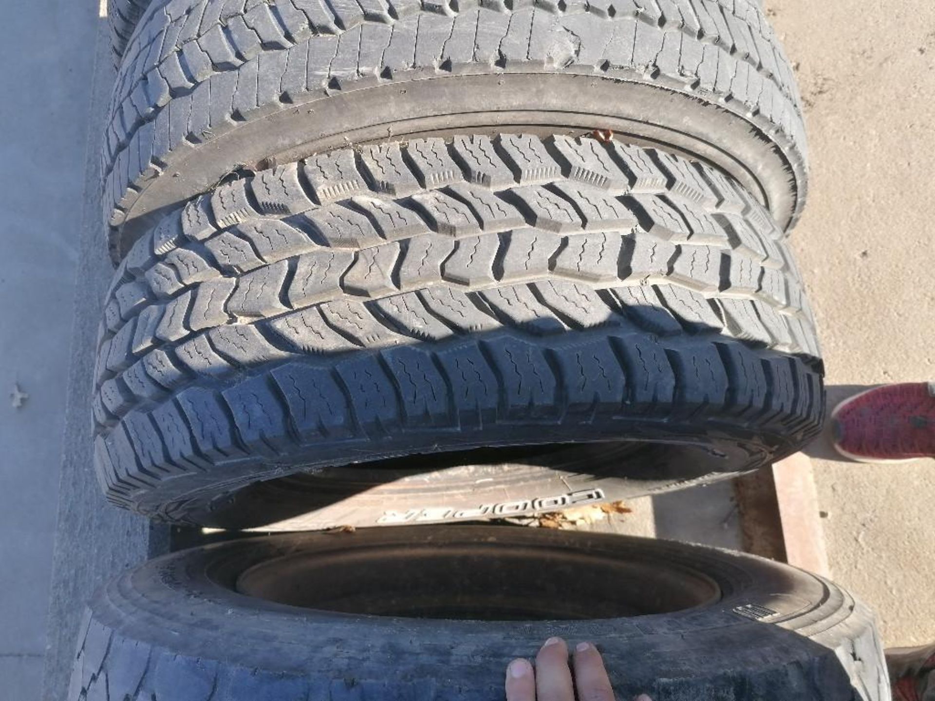 (14) Various Size Tires & Rims for Truck & Trailers. Located in Hazelwood, MO - Image 16 of 48