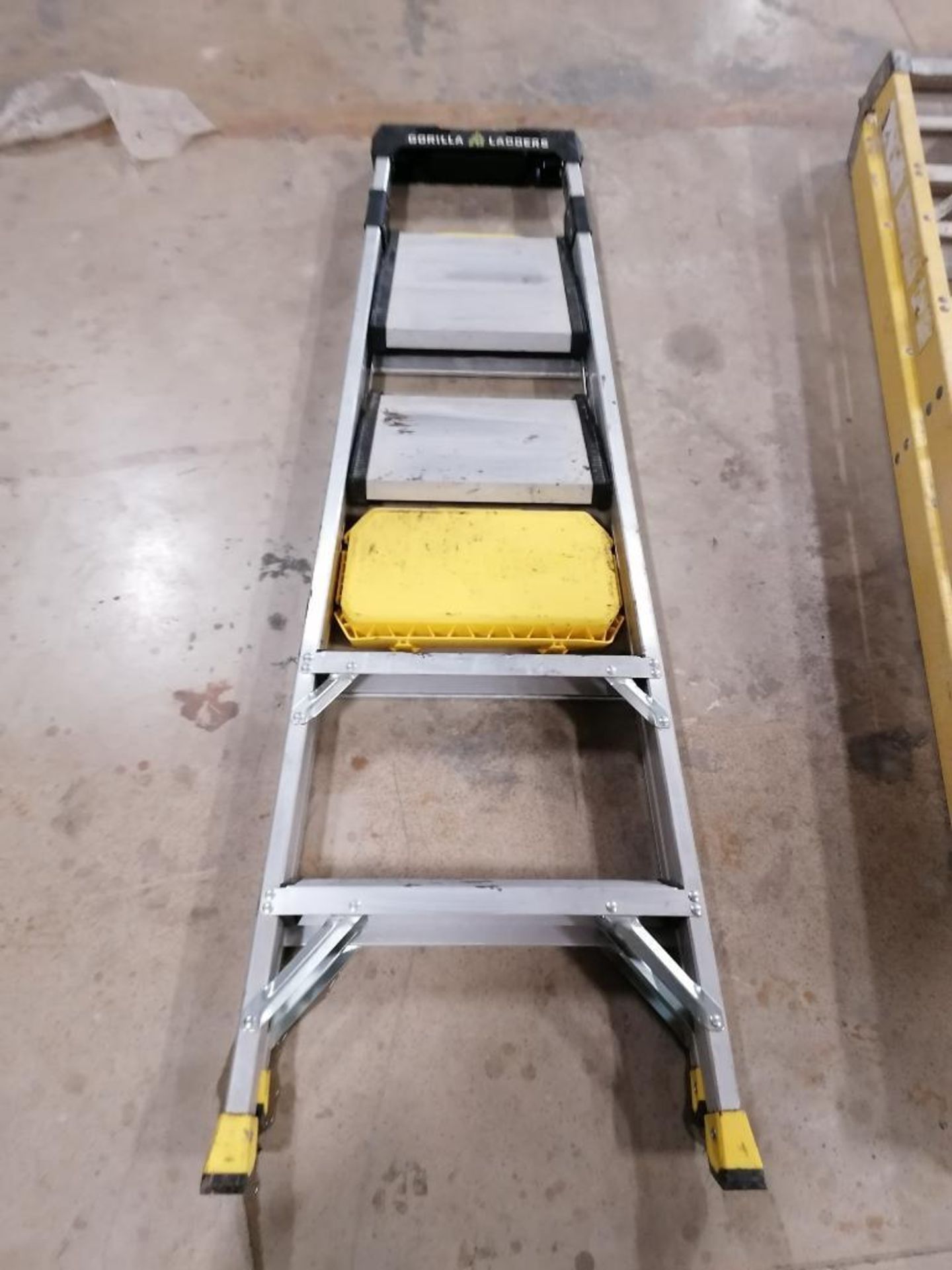 (4) Various Size Step Ladders. Located in Hazelwood, MO - Image 2 of 7