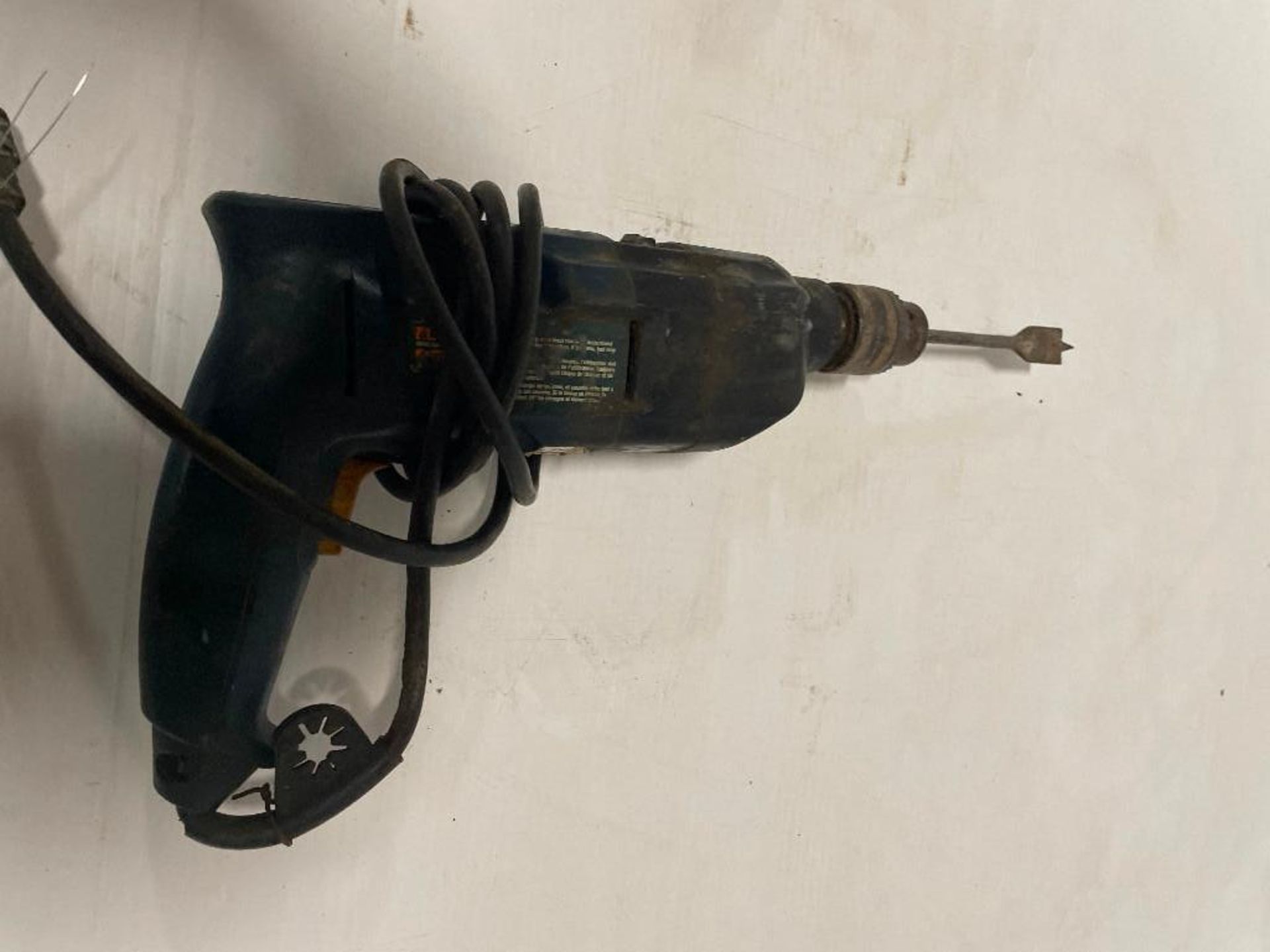 Bosch 1/2" - 3?4" Drill with Bit, Serial #291271208, 120V. Located in Hazelwood, MO - Image 2 of 4