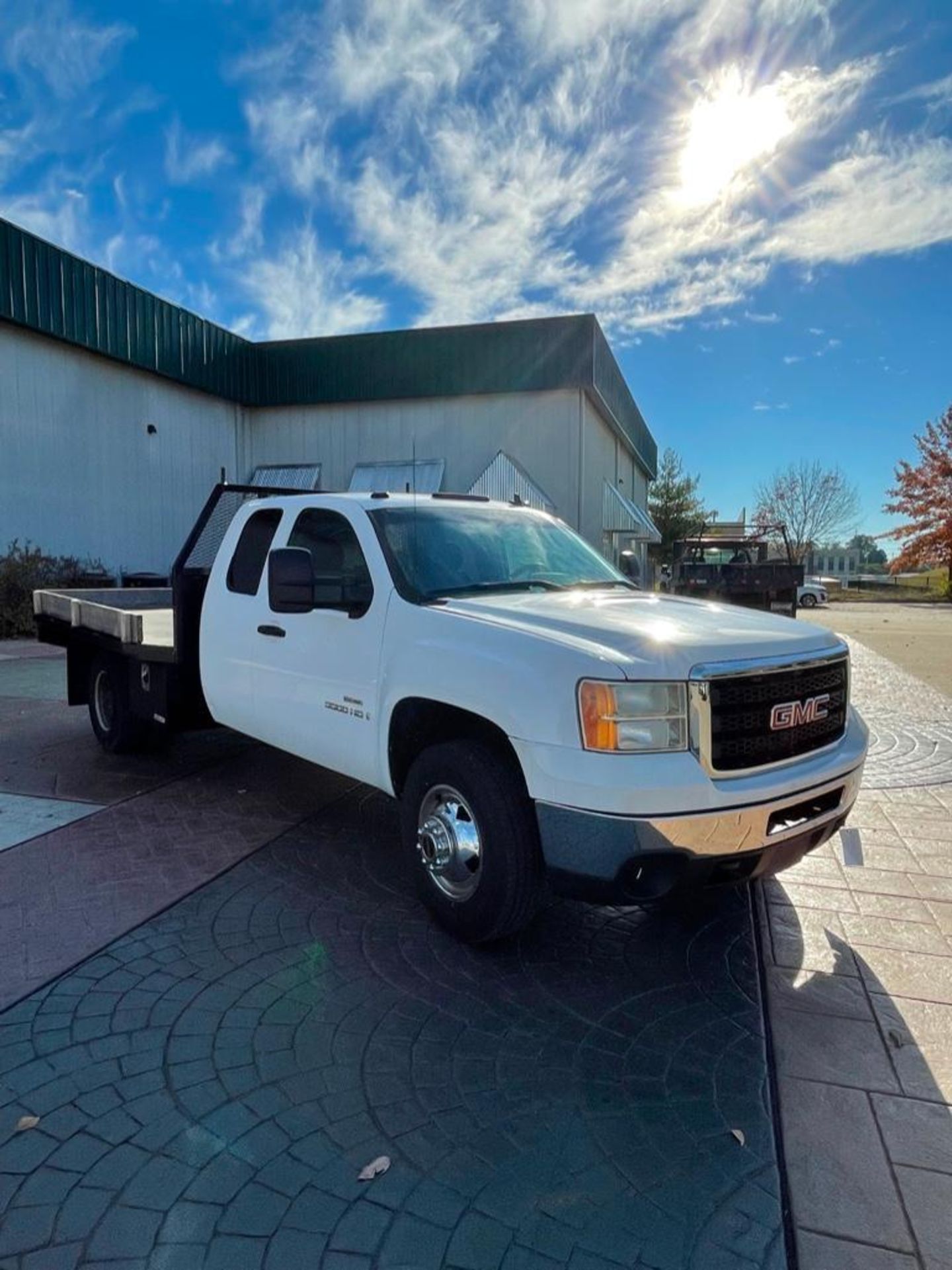 2009 GMC 3500 HD 4 x 4 Extended Cab Dually Utility Flatbed Pickup Truck, Model #K31053, Vin #1GDJK79 - Image 4 of 25