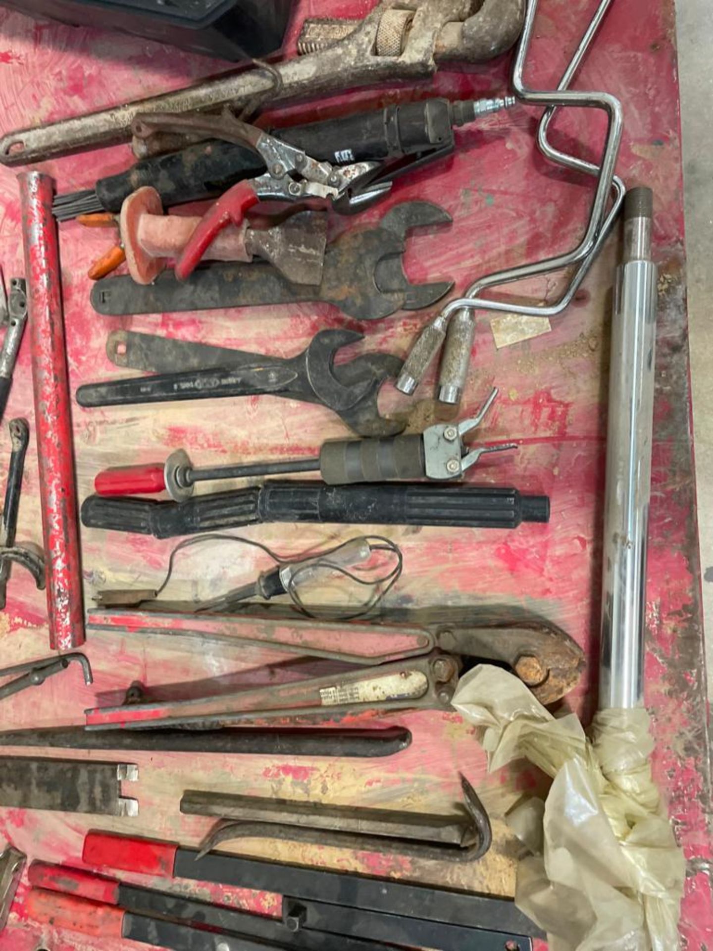 Miscellaneous Tools in Tool Box. Located in Hazelwood, MO - Image 7 of 10