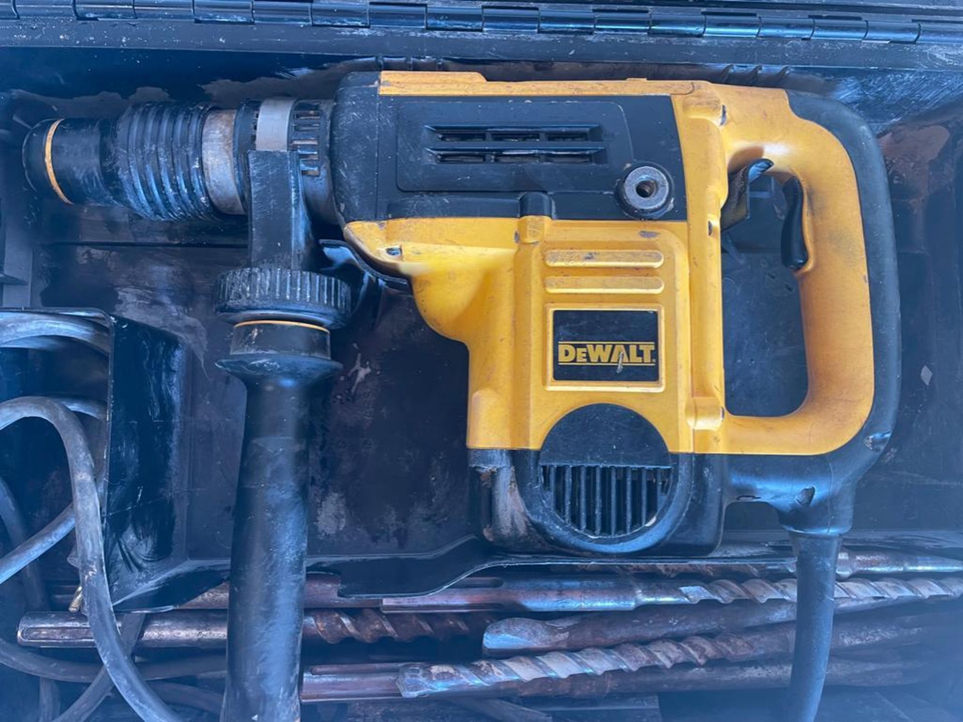 DeWalt D25501 Rotary Hammer, 120V in Case. Located in Hazelwood, MO - Image 3 of 5