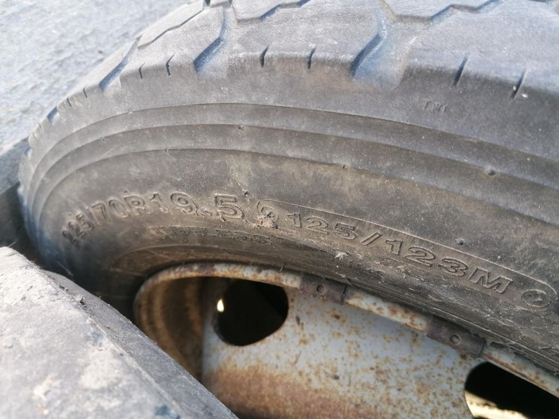 (14) Various Size Tires & Rims for Truck & Trailers. Located in Hazelwood, MO - Image 15 of 48