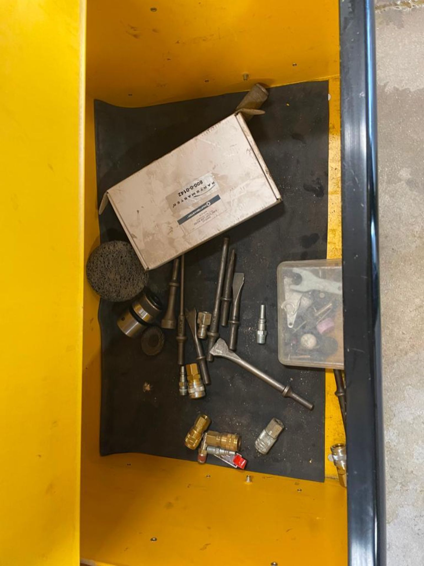 DeWalt Mechanics Tool Box with Contents, Wrenches, Sockets, Plyers, Pipe Wrench, Screwdrivers, etc. - Image 23 of 24