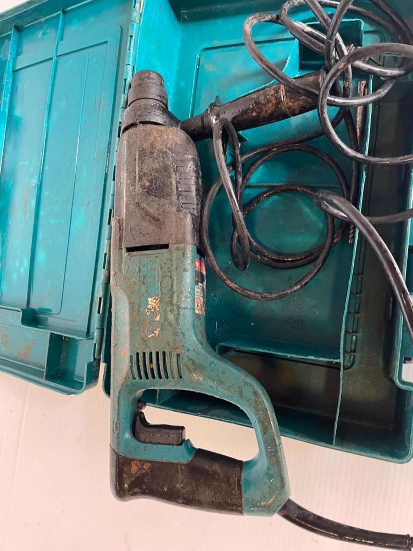 Makita HR2455 Hammer Drill, 120V. Located in Hazelwood, MO - Image 3 of 4