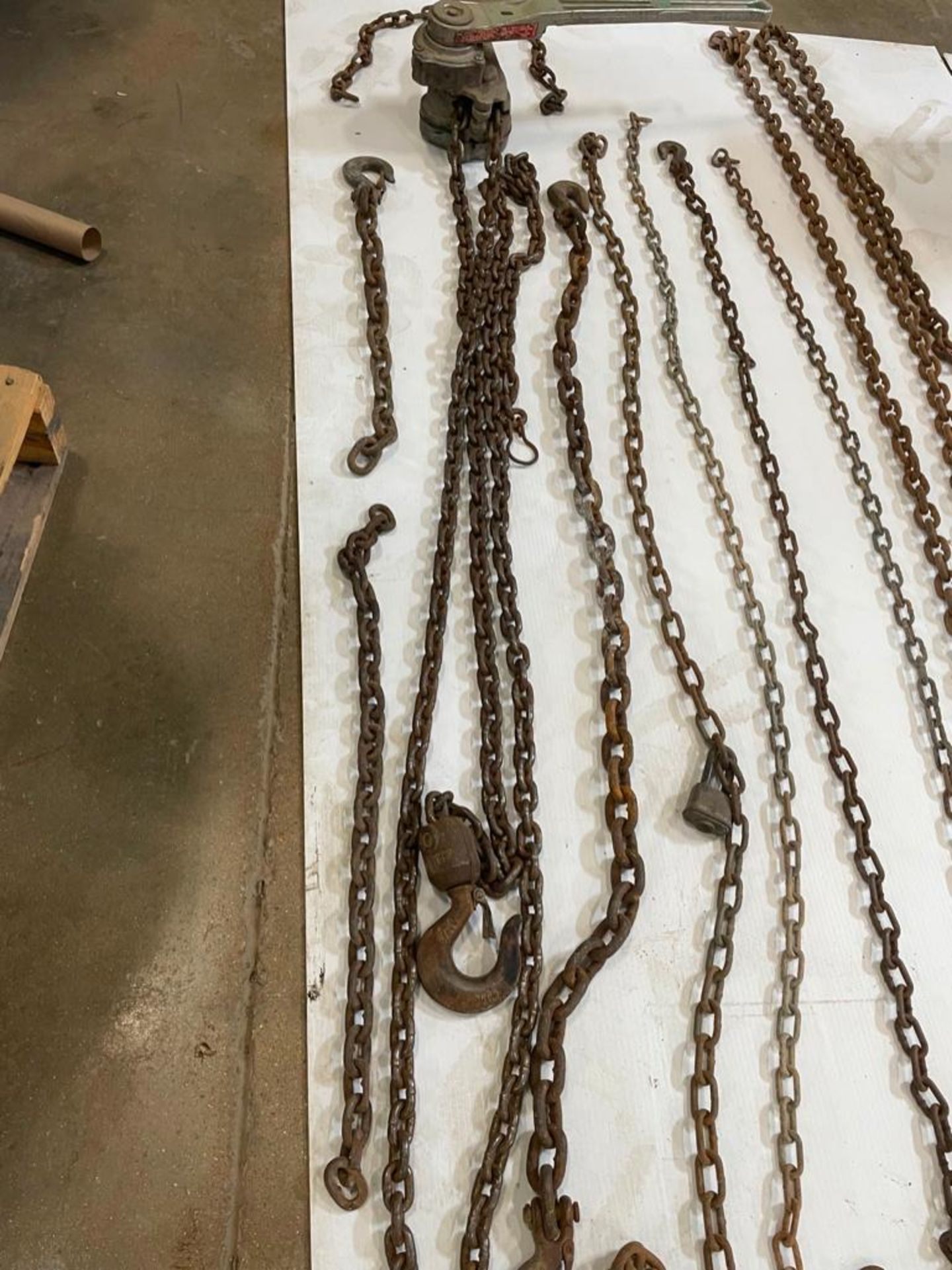 Miscellaneous Chains, Pulley, & Hooks. Located in Hazelwood, MO - Image 4 of 7