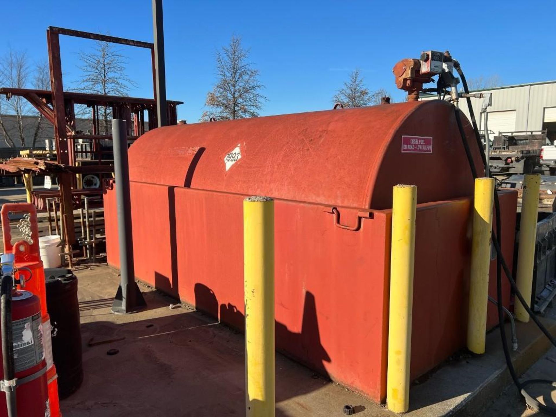 (1) 12' x 64" Horizontal Single Wall Tank, 2,000 Gal Tank Capacity with Pump. Located in Hazelwood, - Image 2 of 3