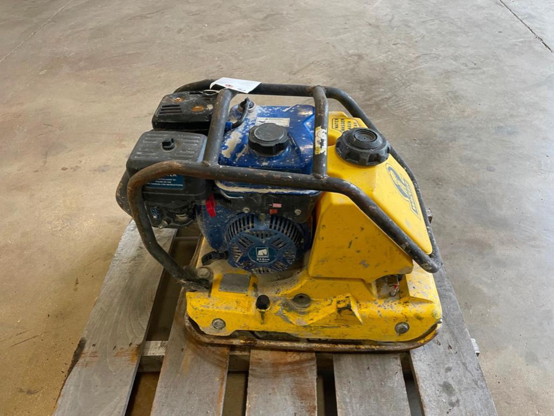 Wacker Plate Compactor with Powerhorse 212 cc Engine.  Located in Hazelwood, MO - Image 3 of 6