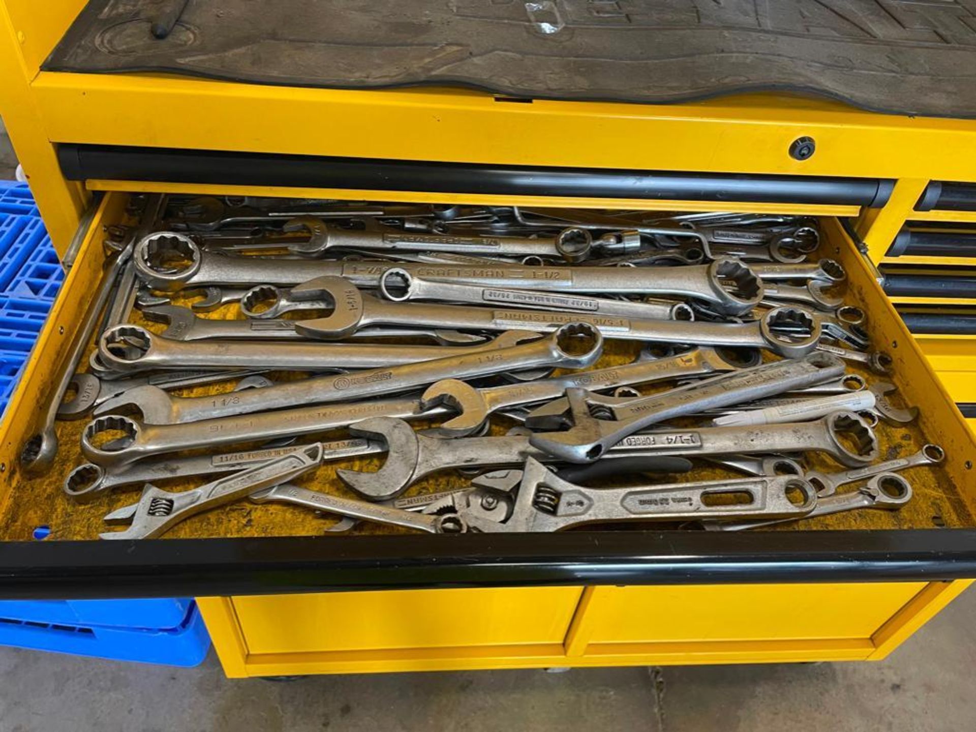 DeWalt Mechanics Tool Box with Contents, Wrenches, Sockets, Plyers, Pipe Wrench, Screwdrivers, etc. - Image 8 of 24