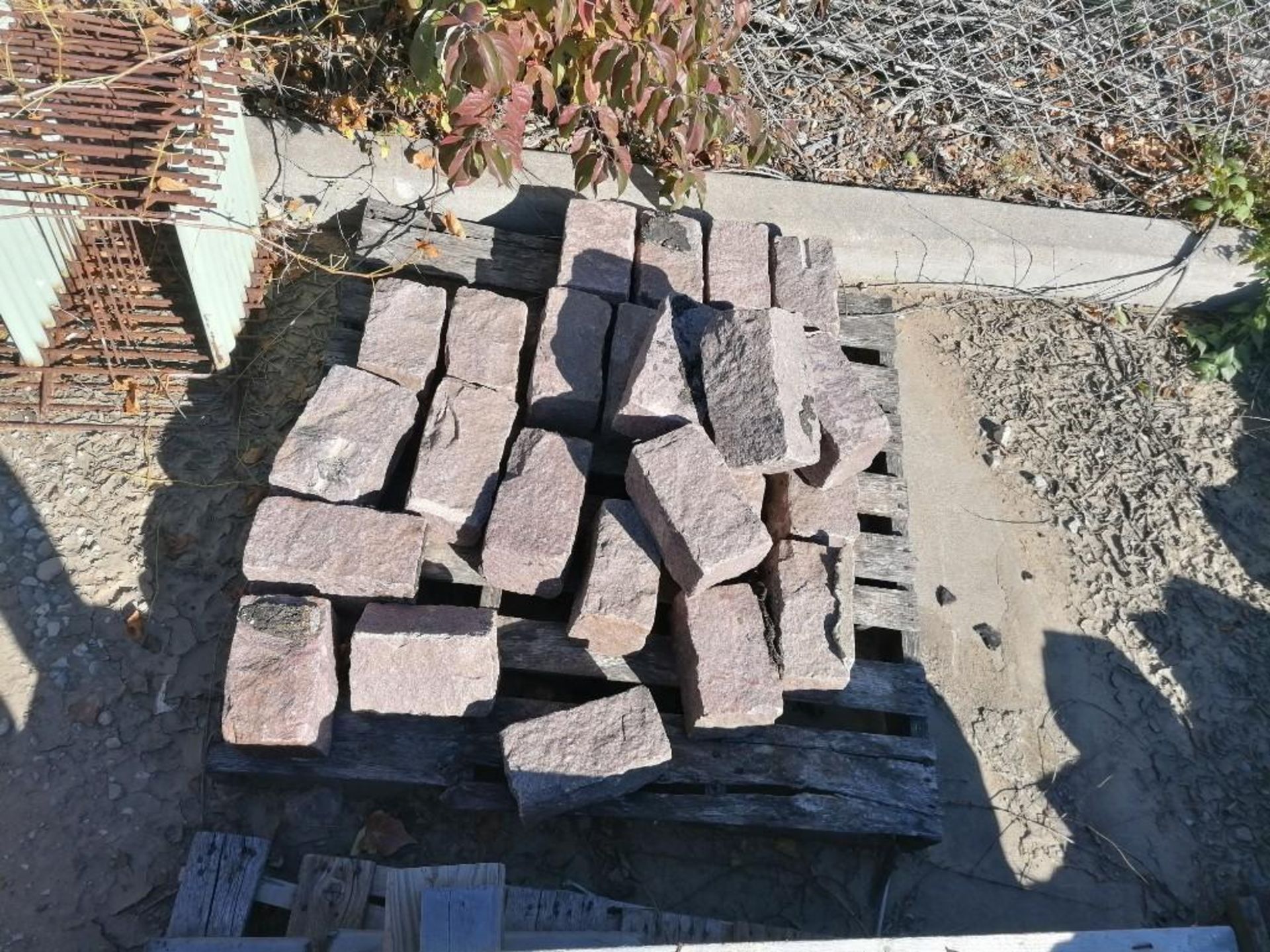 Lot of (6) Pallets of Paving Bricks & (1) X-18 Hydra-Split Masonry Splitter. Located in Hazelwood, M - Image 15 of 17