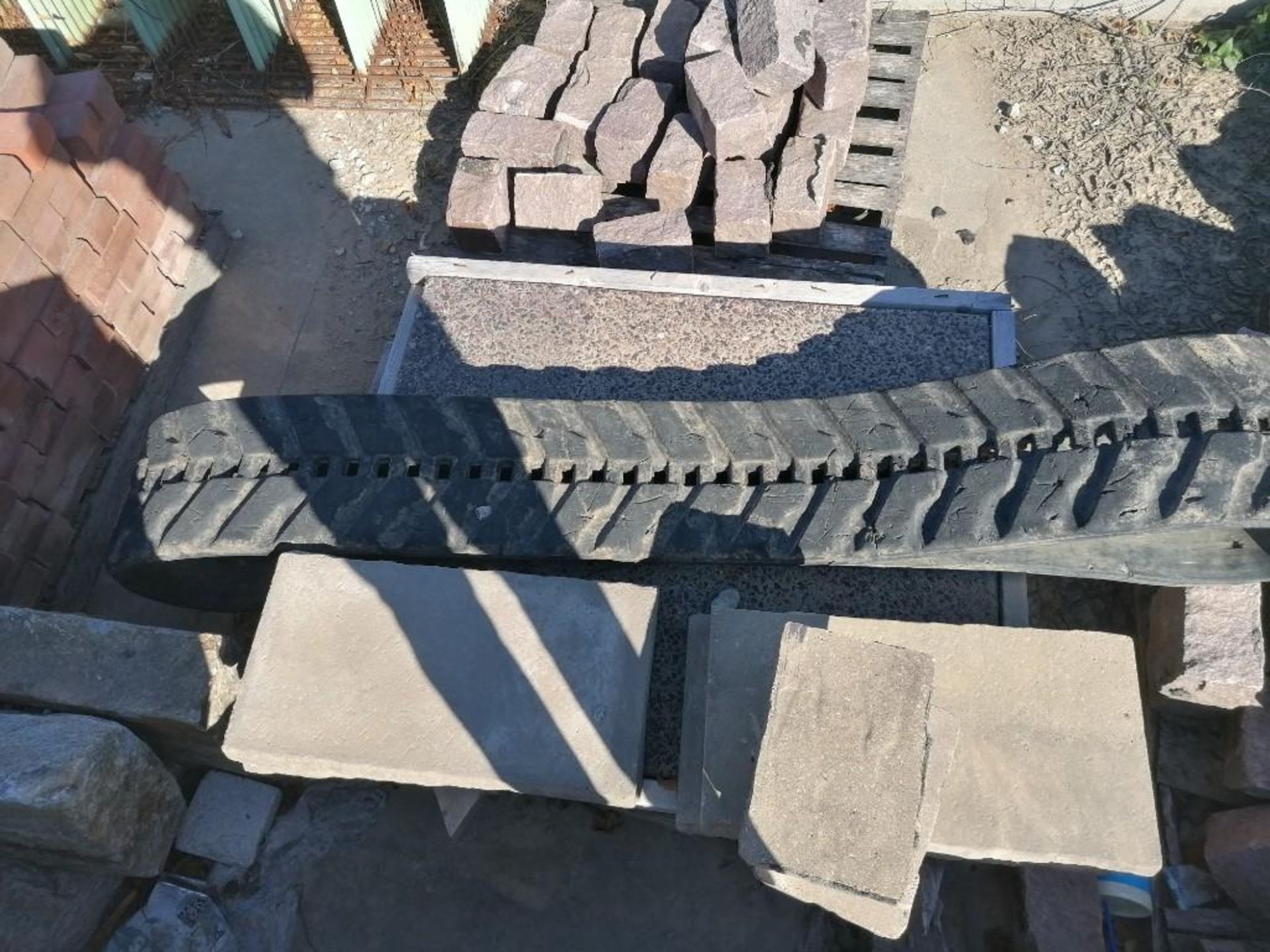 Lot of (6) Pallets of Paving Bricks & (1) X-18 Hydra-Split Masonry Splitter. Located in Hazelwood, M - Image 14 of 17