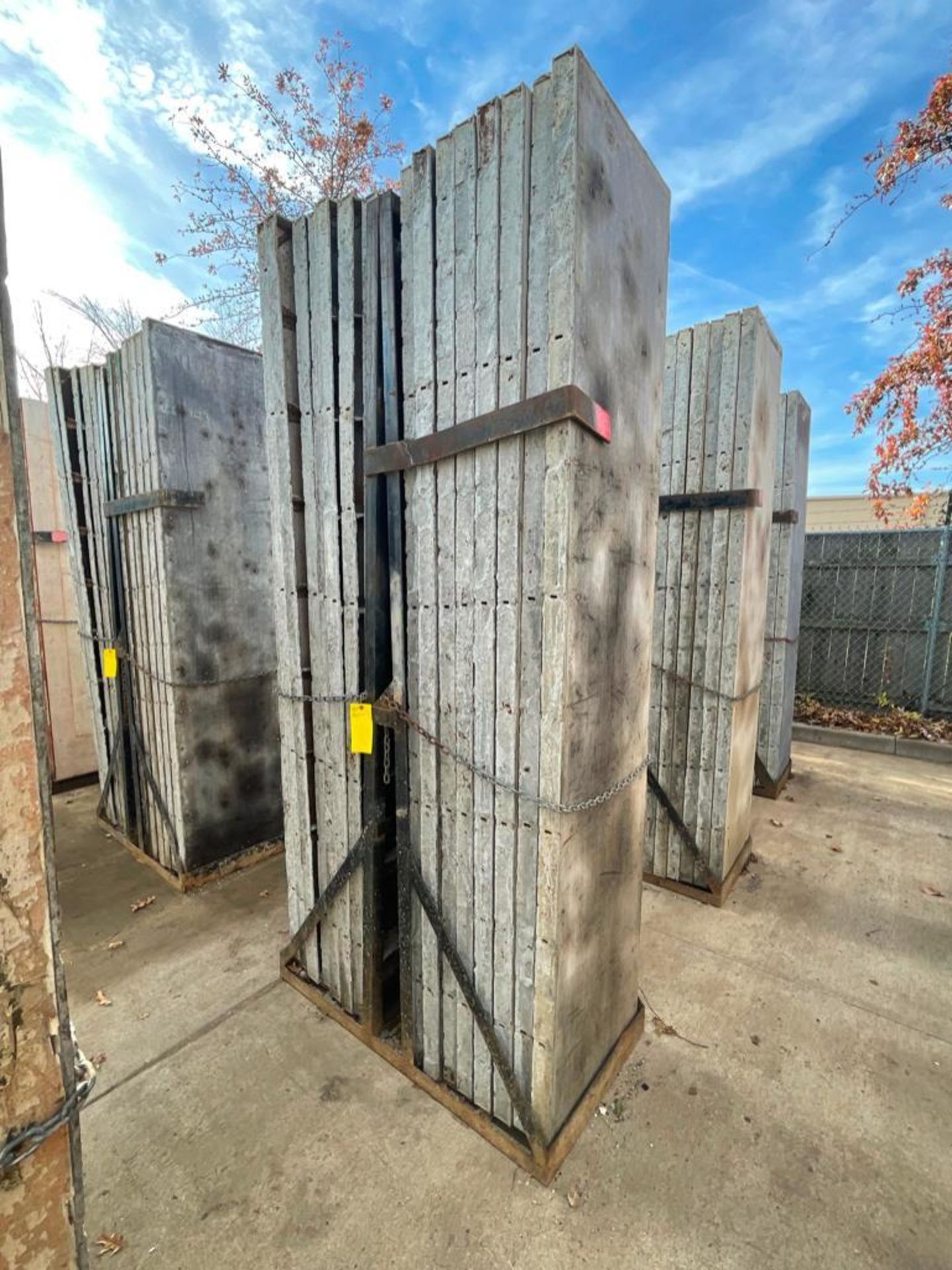 (16) 2' x 9' Symons Steel Ply Concrete Forms in Baskets with Bells. Located in Hazelwood. MO