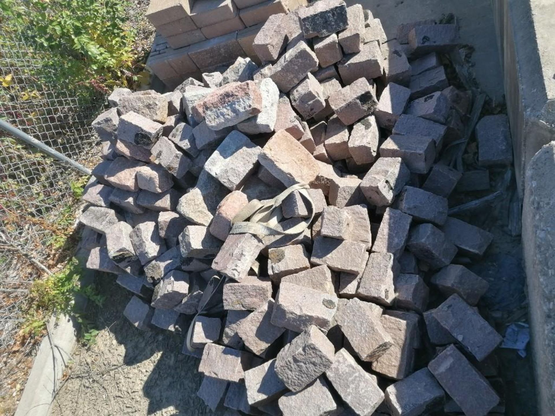 Lot of (6) Pallets of Paving Bricks & (1) X-18 Hydra-Split Masonry Splitter. Located in Hazelwood, M - Image 13 of 17
