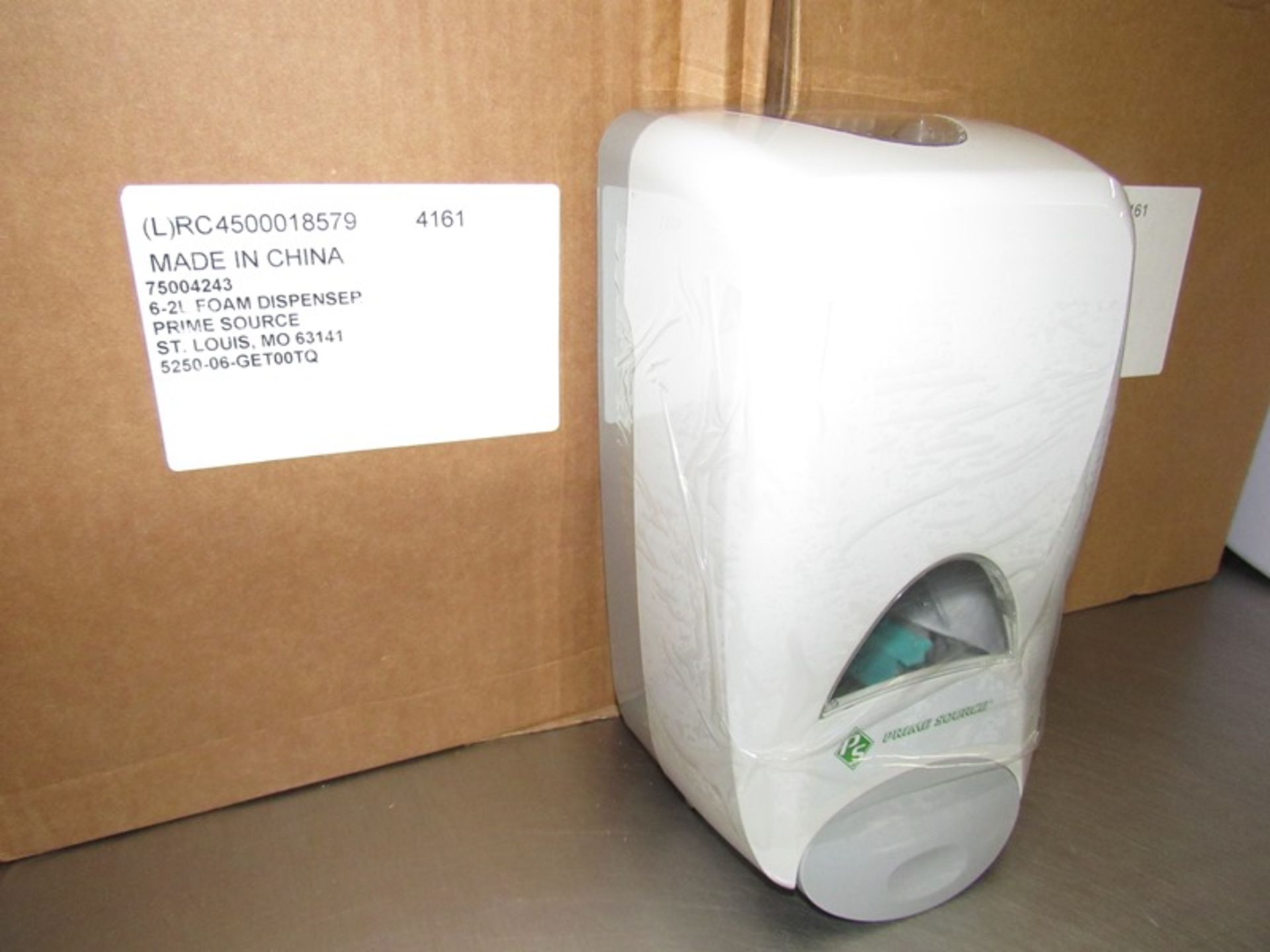 Lot of: (1) Kimberly Clark Mdl. 3434800 Touchless Hand Roll Towel Dispenser (battery operated), ( - Image 6 of 10