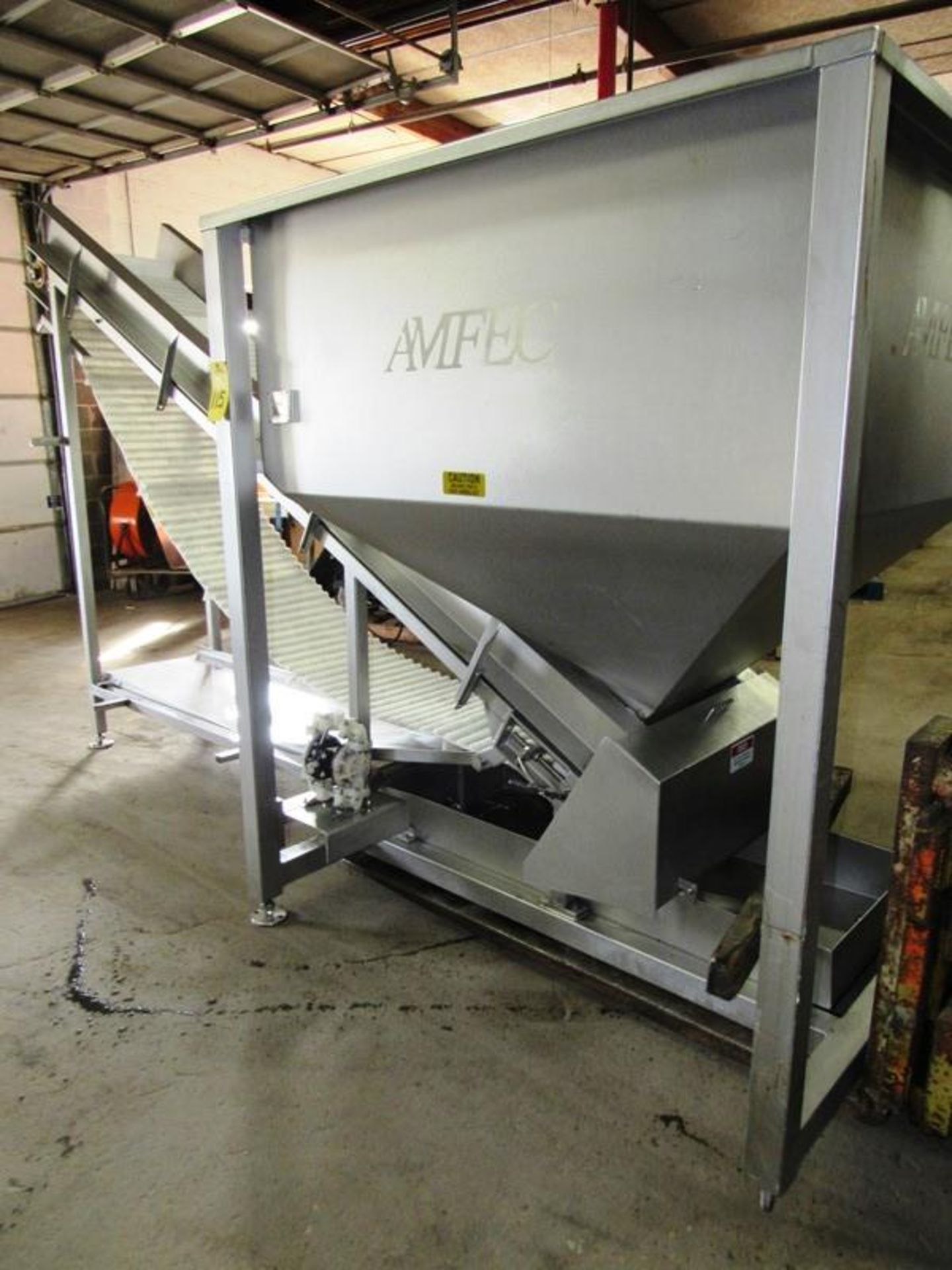 AMFEC Stainless Steel Hopper with incline conveyor, hopper, 53" W X 50" L X 48" D conveyor, 19 1/ - Image 3 of 12