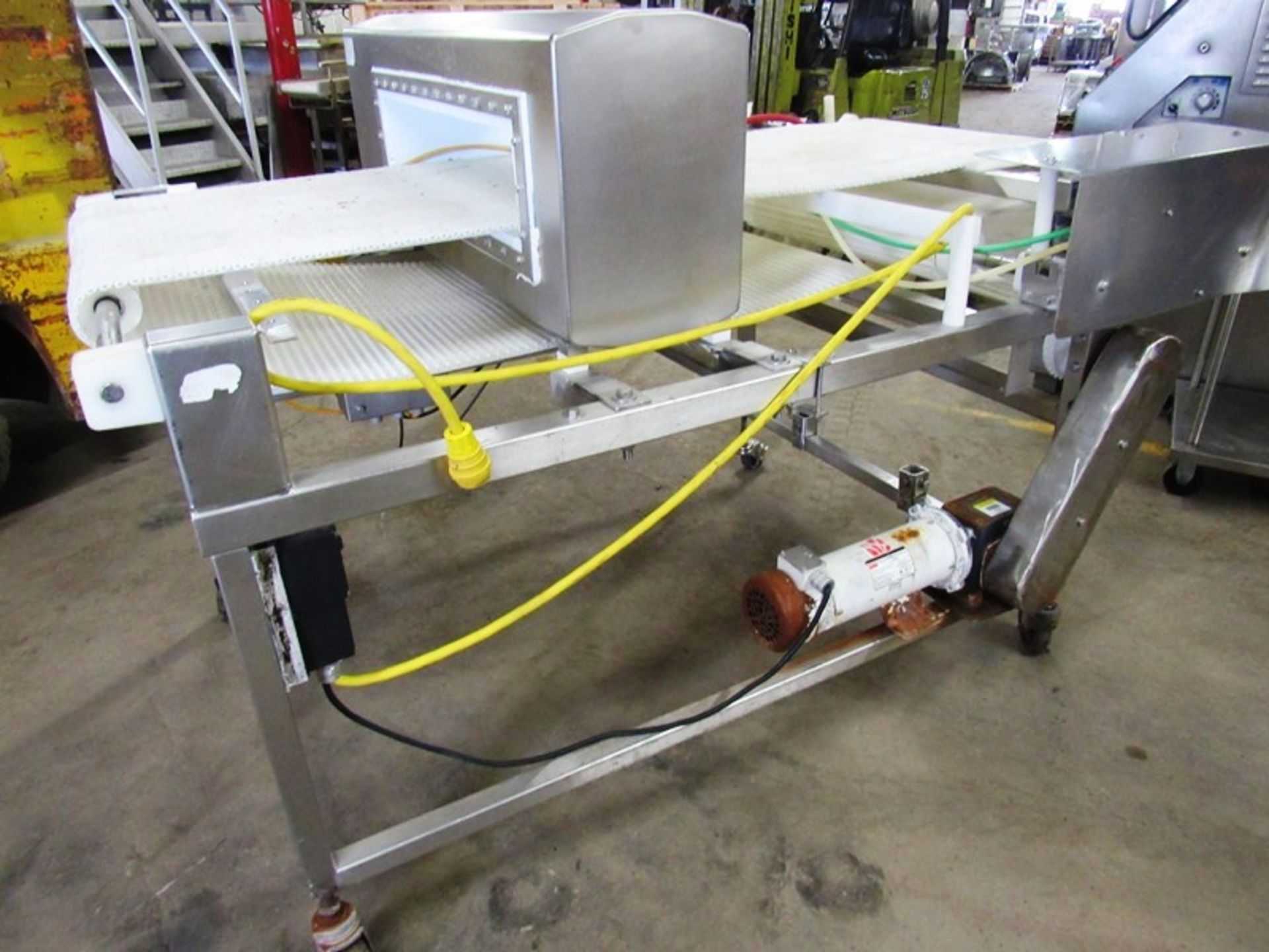 Safeline Metal Detector, 25 1/4" W X 5 3/4" H aperture, 24" W X 6' L plastic belt conveyor, air - Image 3 of 8