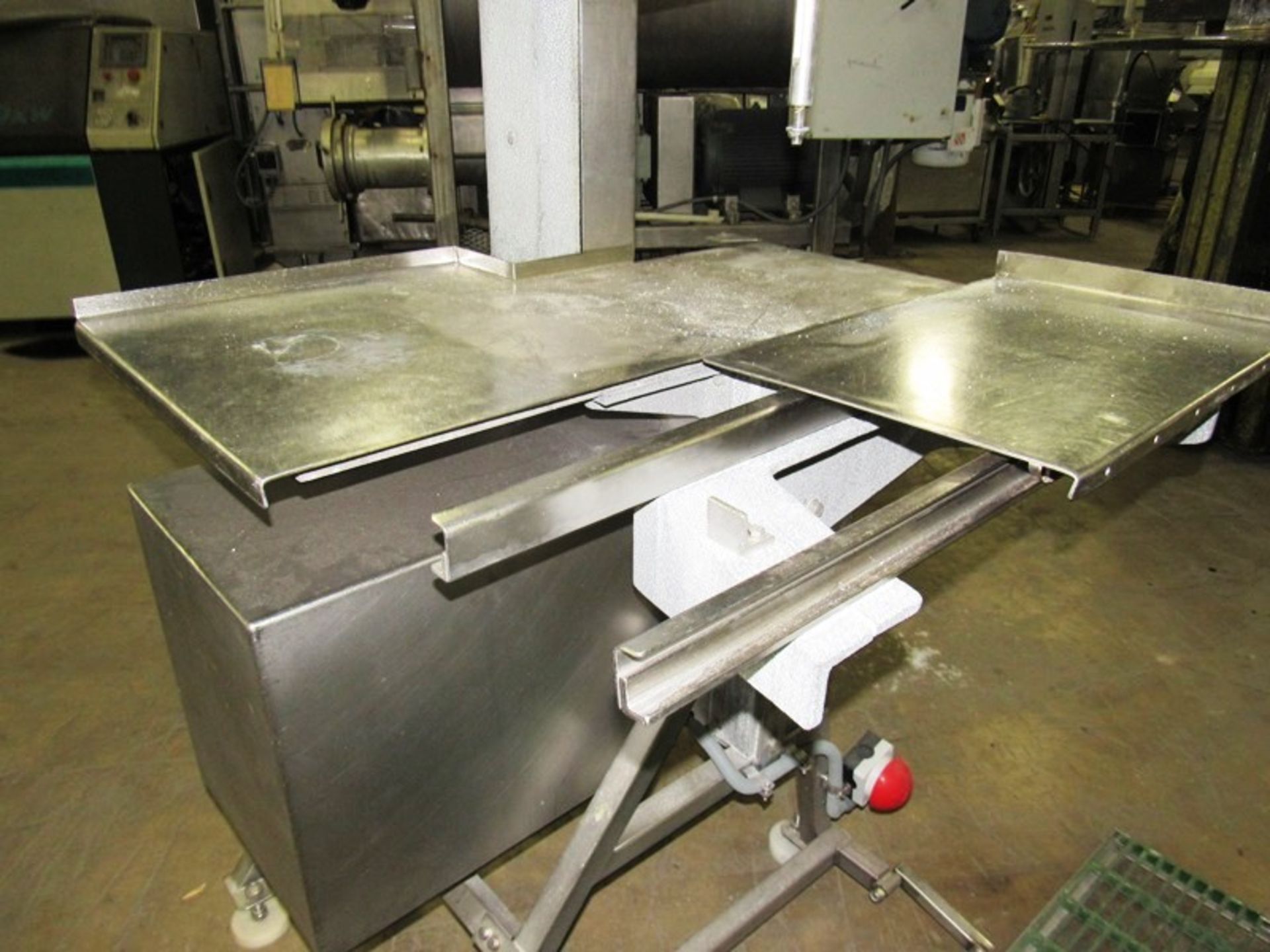 AEW Mdl. 400 Bandsaw, aluminum frame, stainless steel head & table, platform attached - Image 6 of 12