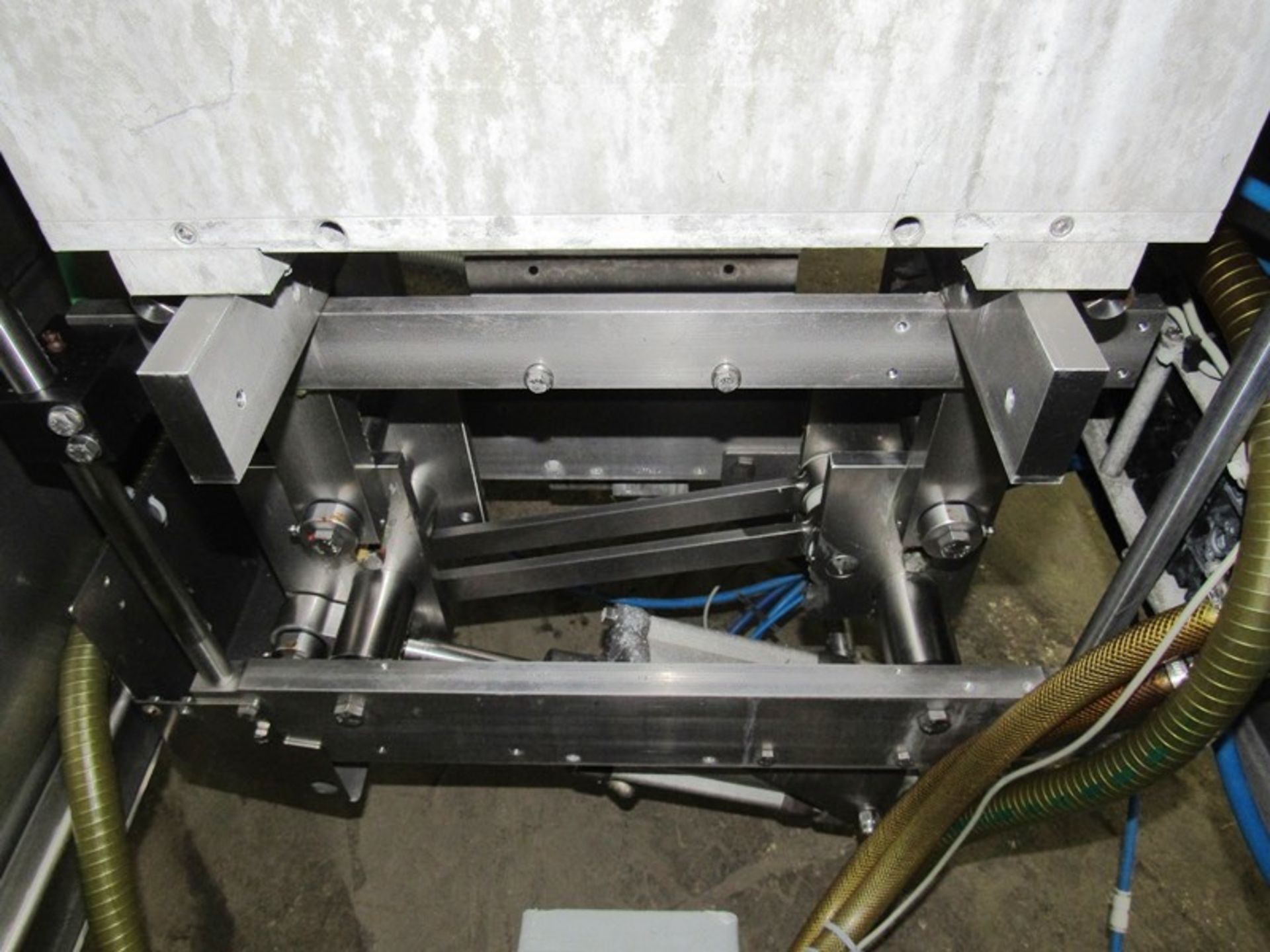 Multivac Mdl. R240 Rollstock Thermoforming Packager, Ser. #106852, approx. 450 mm between chains, - Image 26 of 31