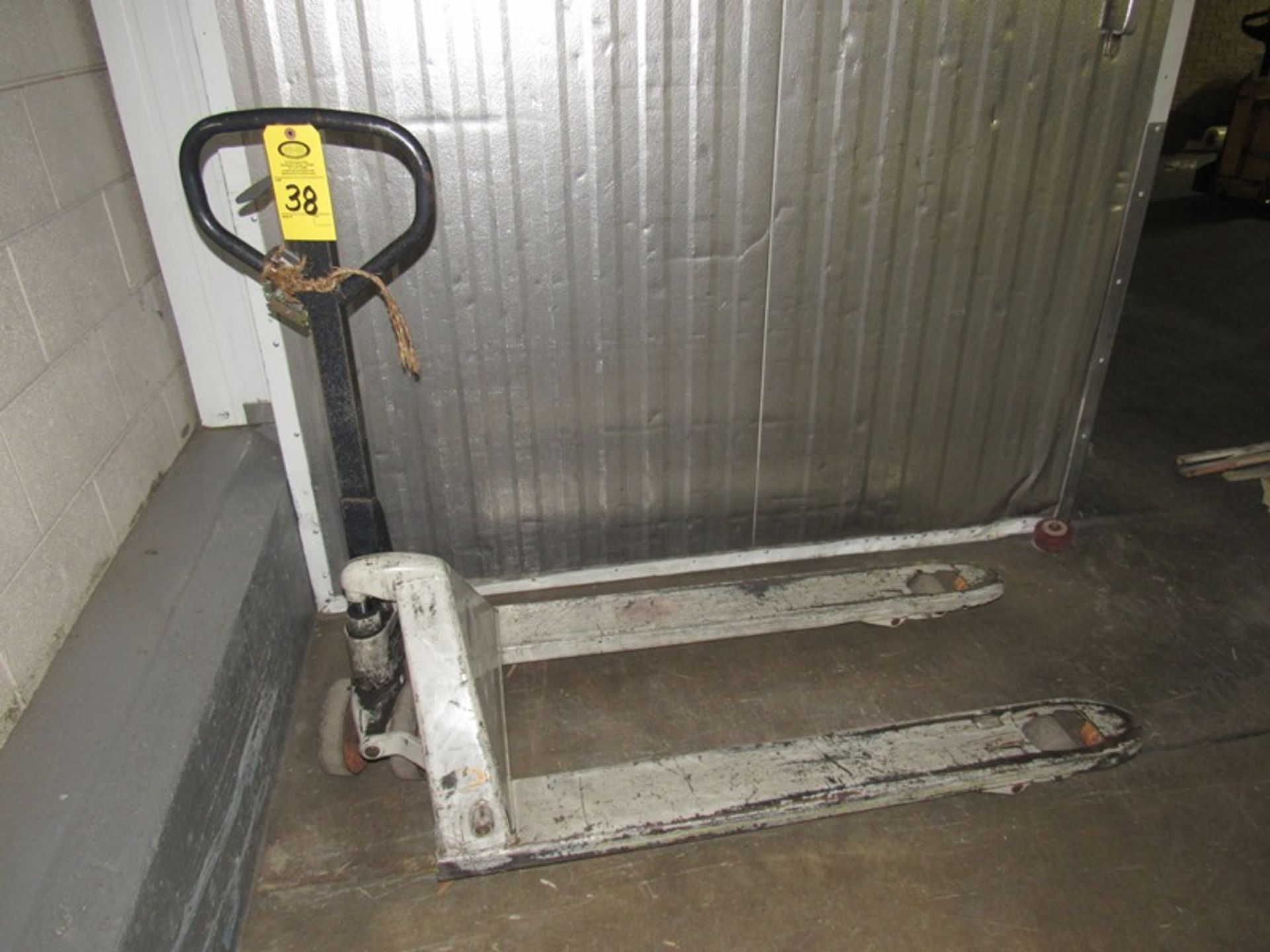Crown Pallet Jack (Required Rigging Fee: $10 Contact Norm Pavlish at Nebraska Stainless Company