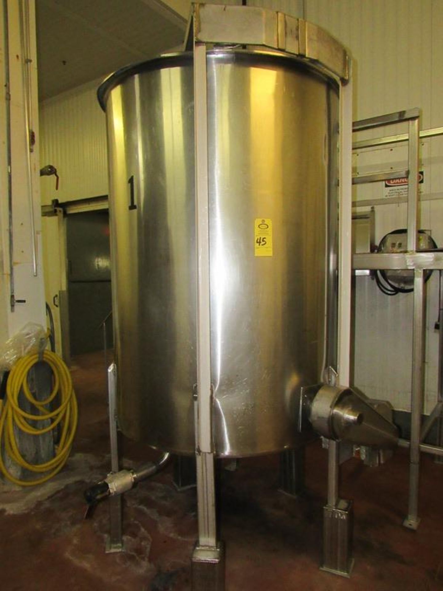 Stainless Steel Mix Tank, single wall, 4' Dia. X 68" D, 1 1/2" bottom outlet, 104" tall with framing