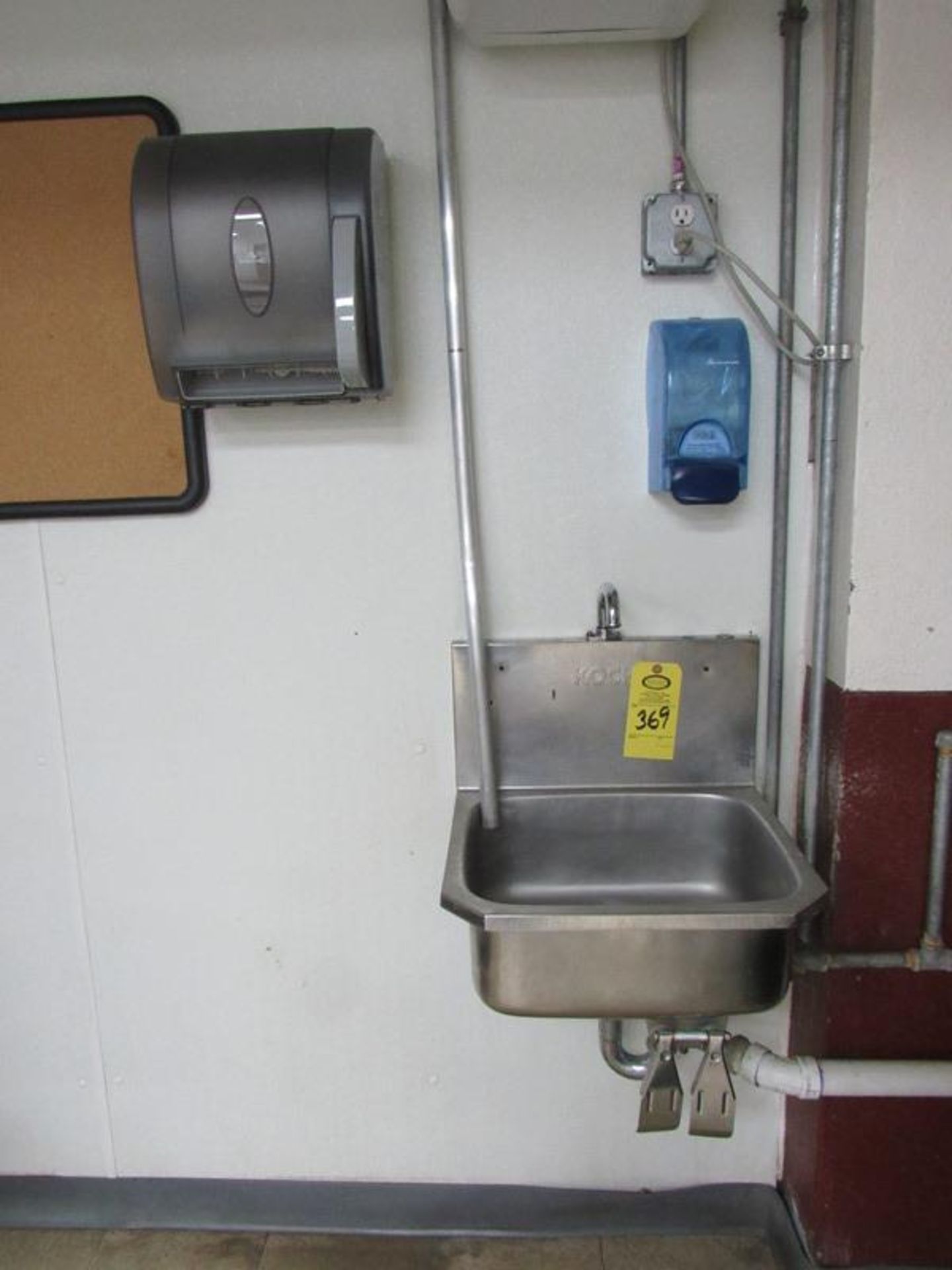 Stainless Steel Sink, knee pedal activated, soap dispenser, towel dispenser (Required Rigging