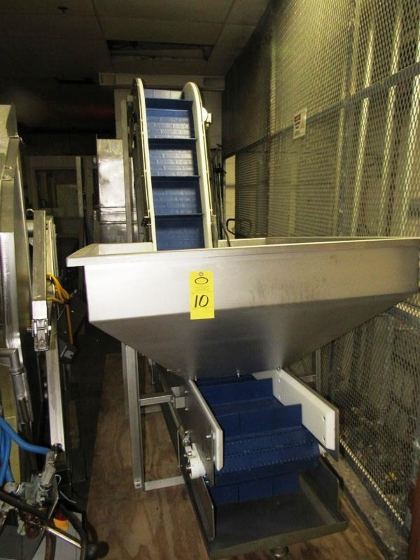 Stainless Steel Z Incline Conveyor with stainless steel hopper, 18" W X 12' L flighted plastic belt, - Image 2 of 6