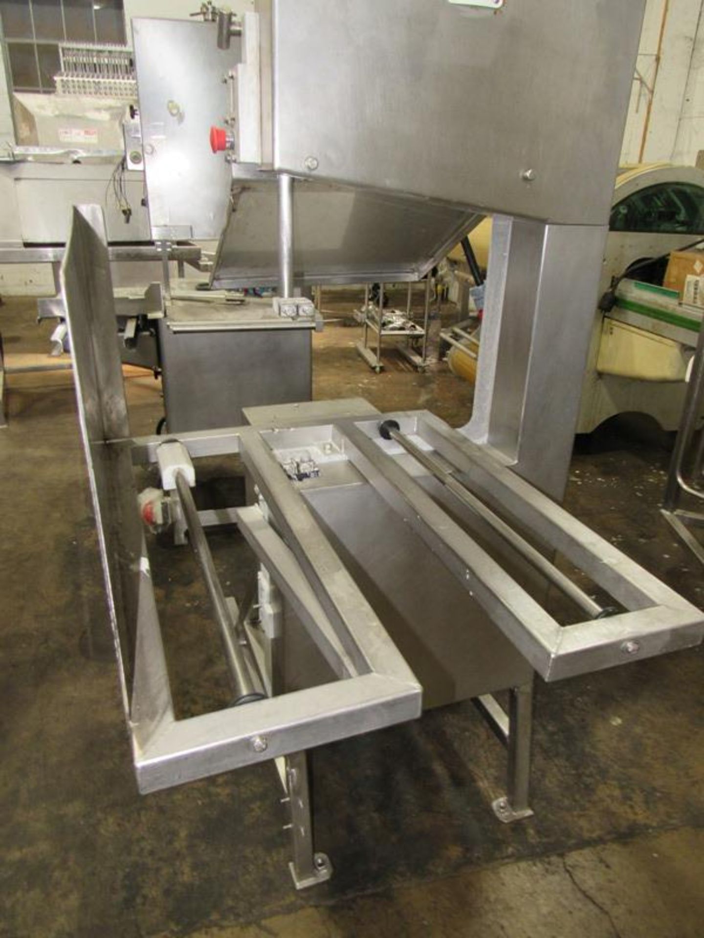 AEW Mdl. 400 Band Saw, aluminum frame, missing top blade guide, wheel has been modified with - Image 4 of 7