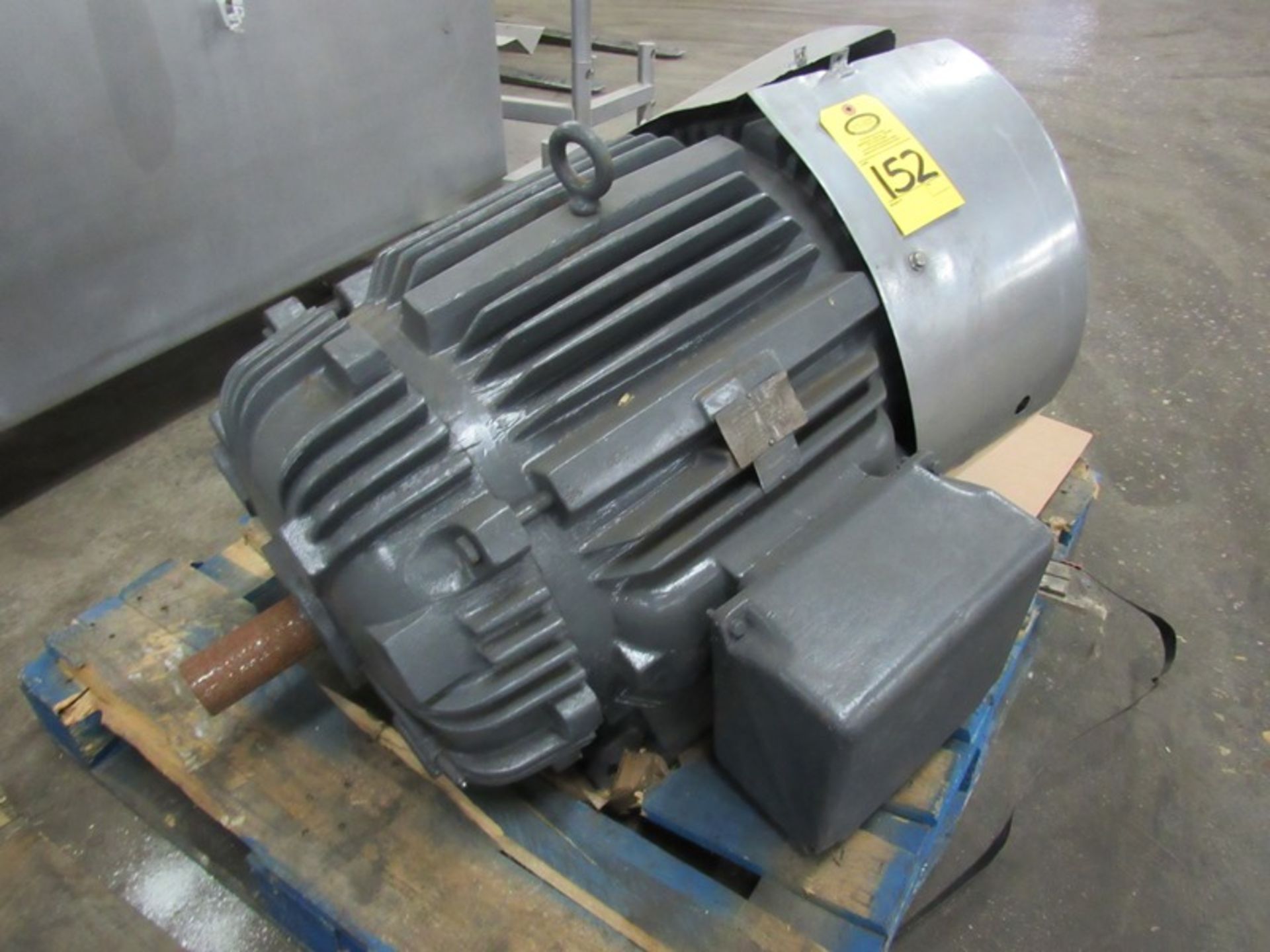 Duchess Motor, 125 h.p.., 460 volts, 3 phase, 1765 rpm, 60 hz, Located in Sandwich, Illinois (