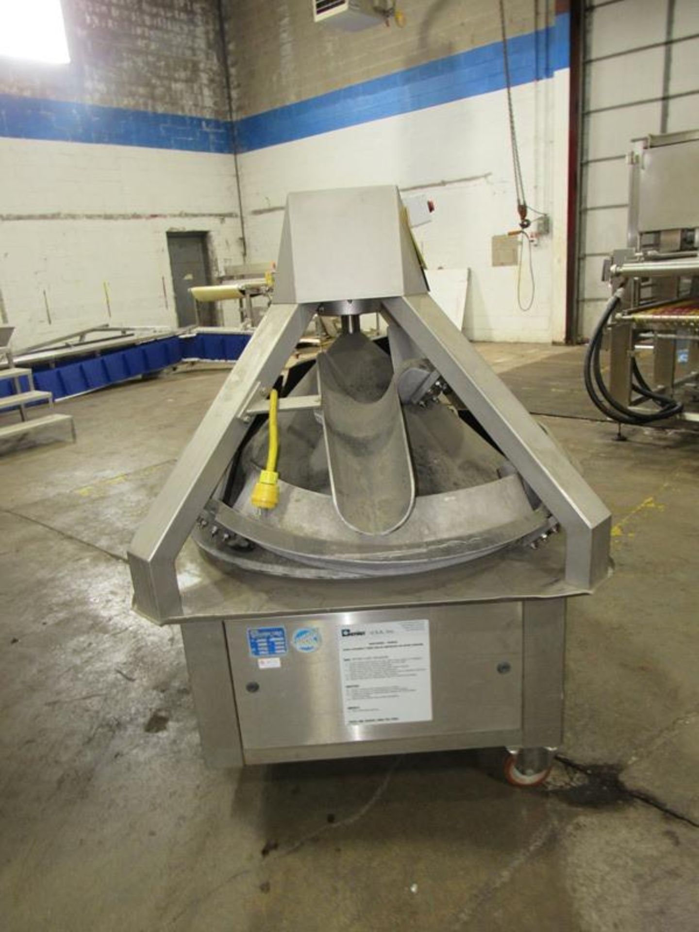 Benier Mdl. 005MTSS Dough Ball Rounder, Ser. #7.1820, 208/230 volts, 3 phase on wheels, Located in - Image 3 of 3