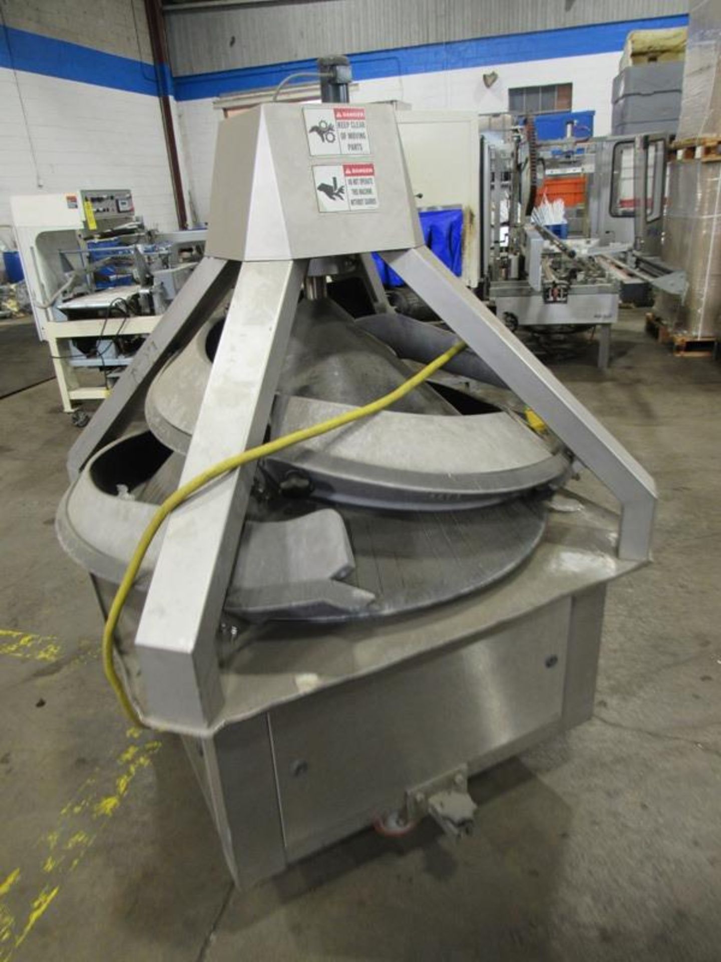 Benier Mdl. 005MTSS Dough Ball Rounder, Ser. #7.1820, 208/230 volts, 3 phase on wheels, Located in - Image 2 of 3