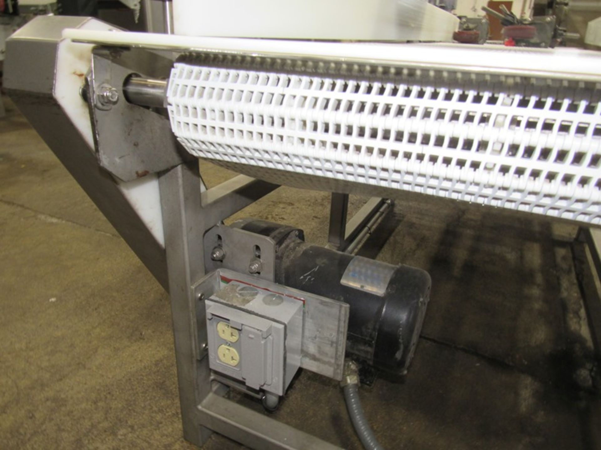 Loma Mdl. IQ+ Metal Detector, 21" W X 7" H aperture, 20" W X 7' long plastic conveyor, on wheels, - Image 7 of 7