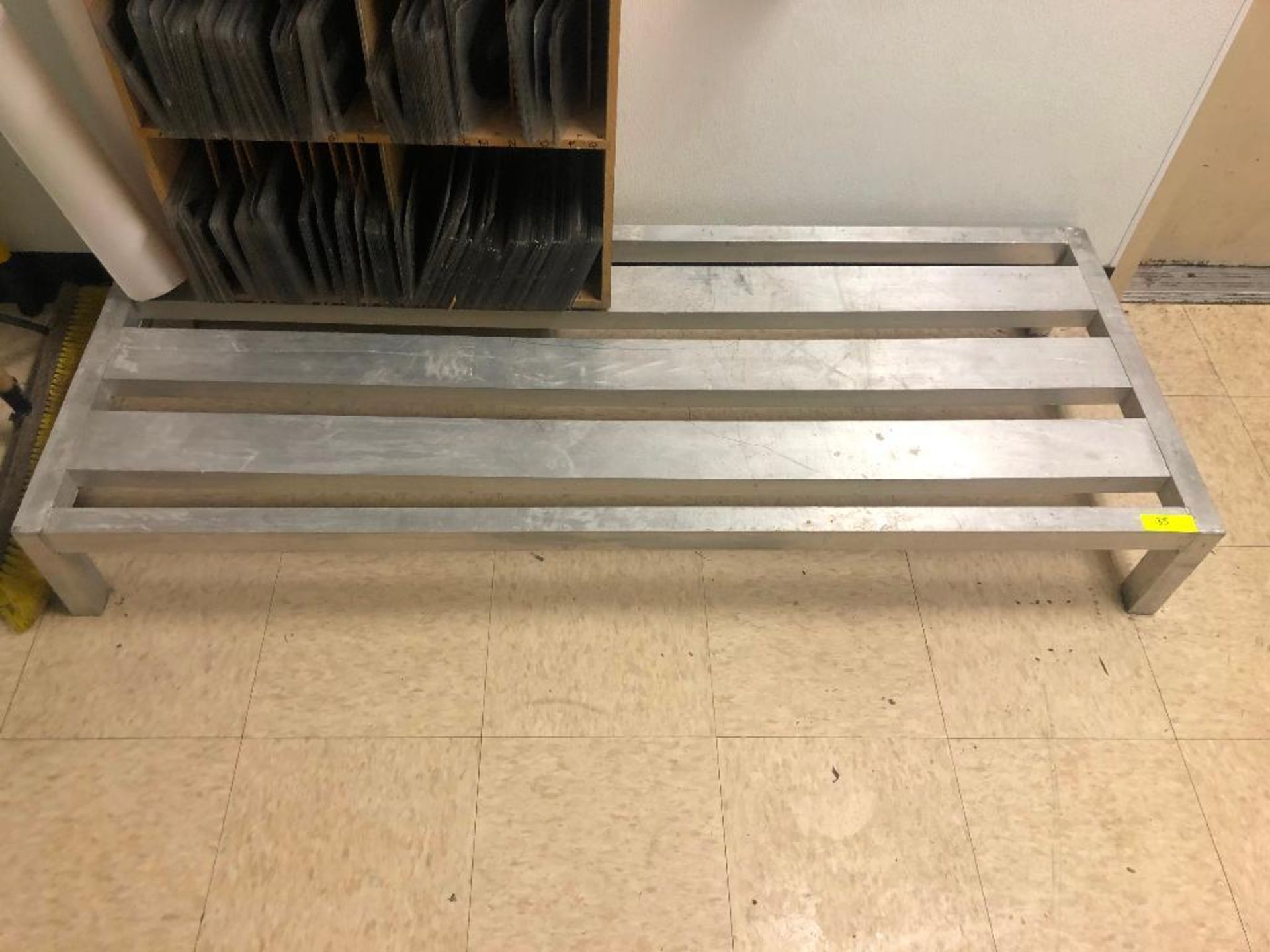 60" X 24" ALUMINUM DUNNAGE RACK