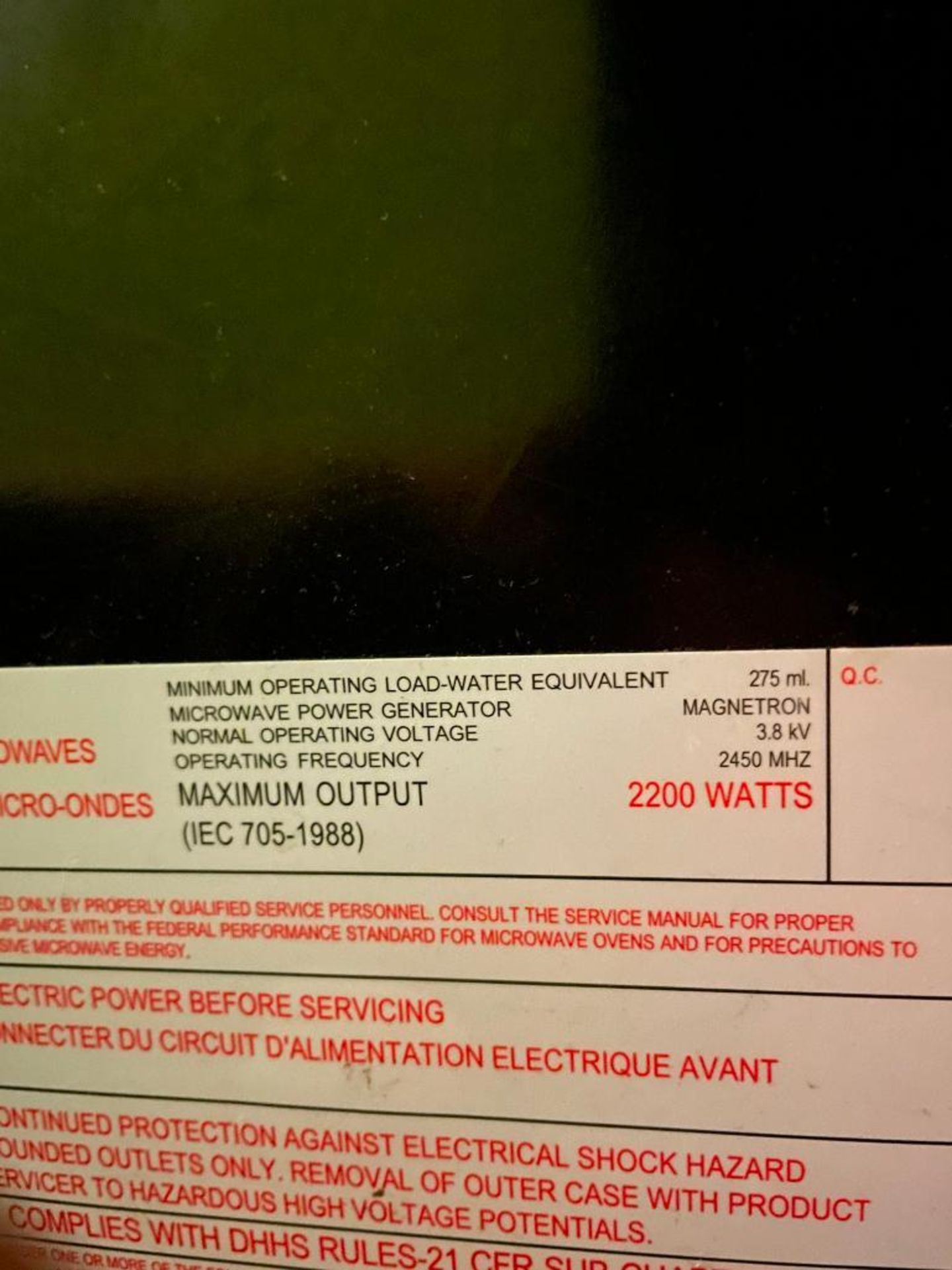 DESCRIPTION COMMERCIAL 2200W MICROWAVE BRAND/MODEL AMANA RC22S2 QUANTITY: X BID 1 - Image 5 of 6