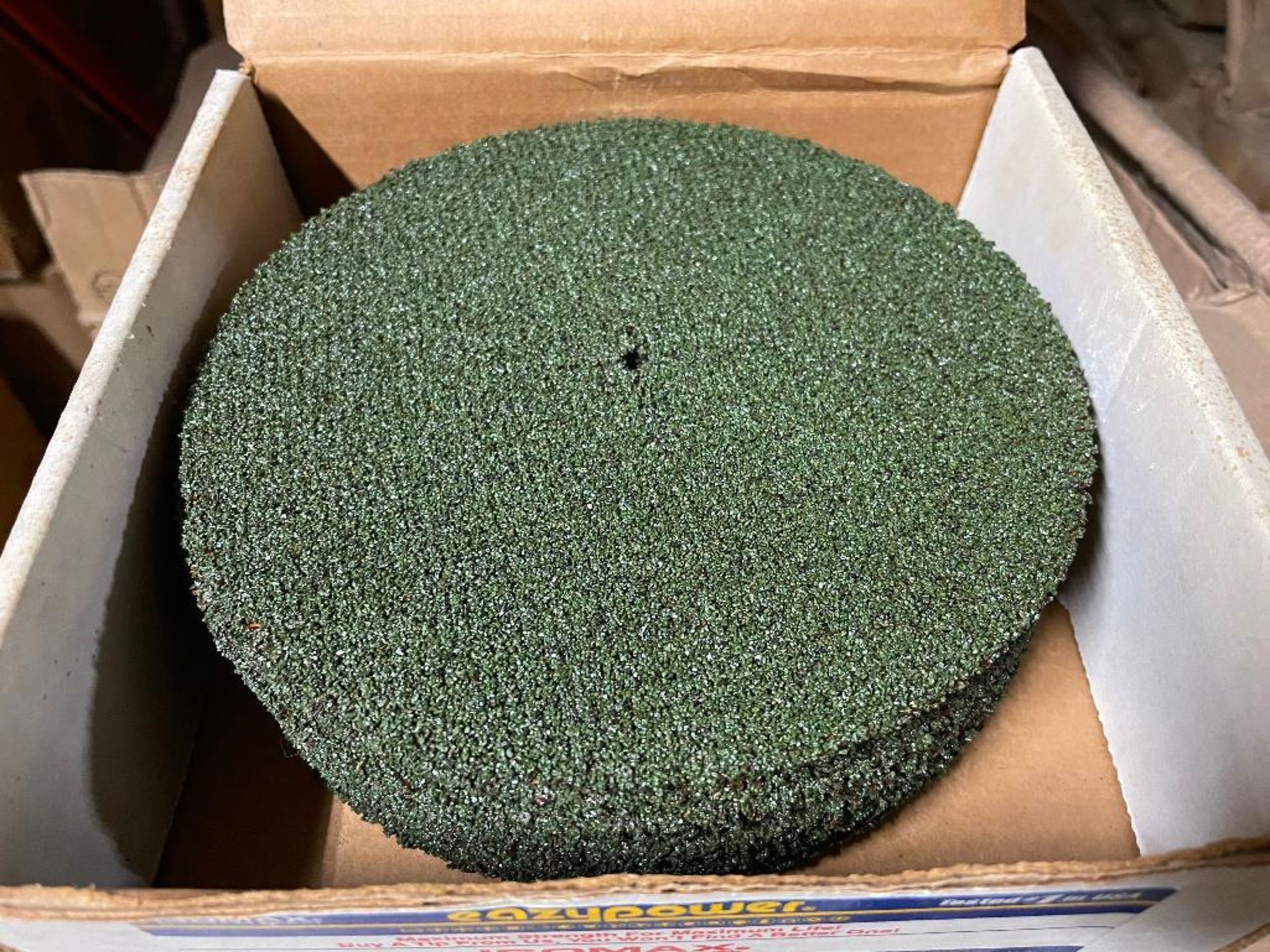 DESCRIPTION: (2) CASES OF GREEN NET 7"CUTTING DISCS. 200 PER CASE, 400 IN LOT BRAND / MODEL: EAZY PO - Image 2 of 3