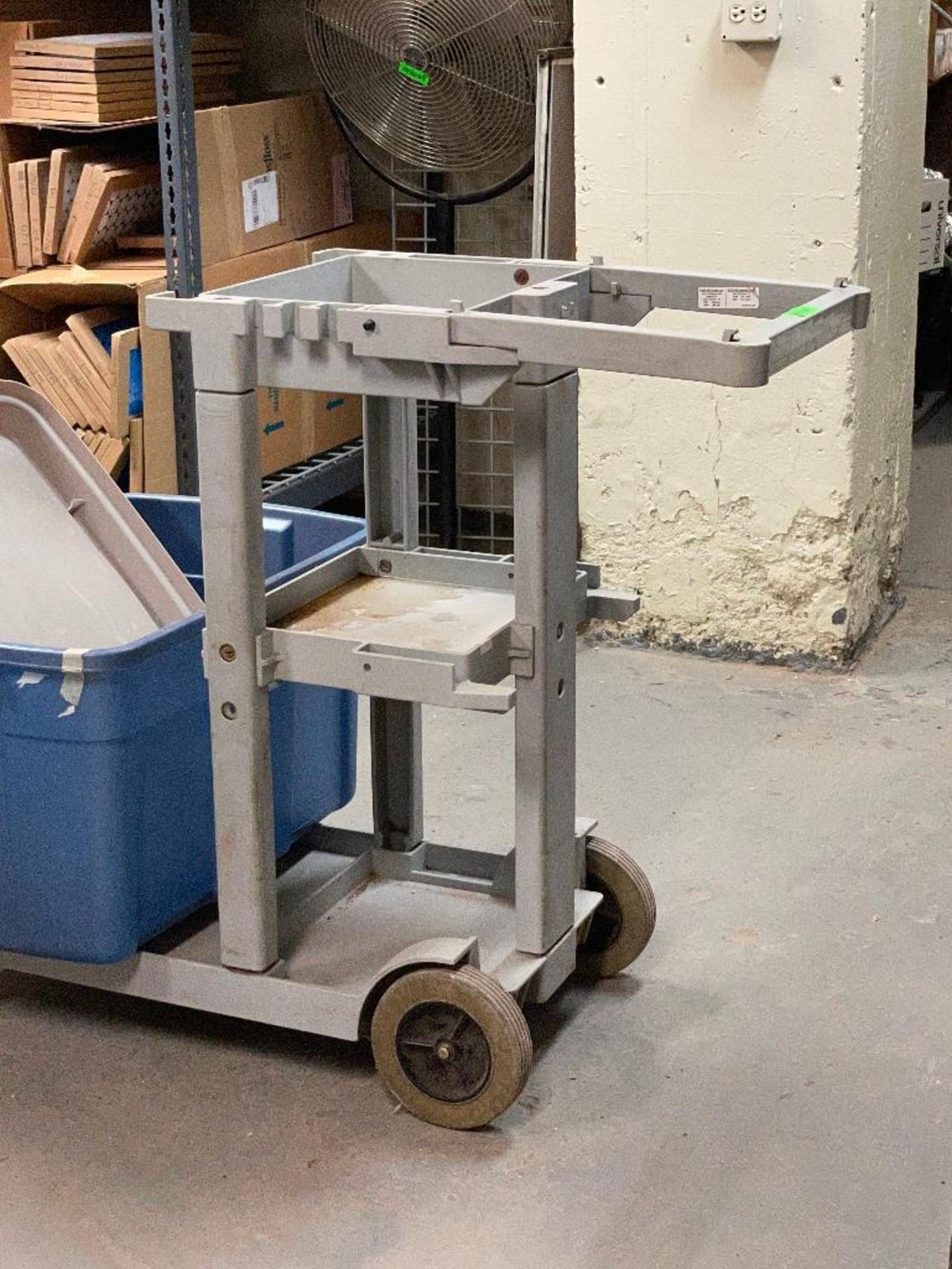 DESCRIPTION: HARDWARE CART WITH ASSORTED CONTENTS ADDITIONAL INFORMATION: SOLD AS SET. LOCATION: MAI - Image 2 of 5