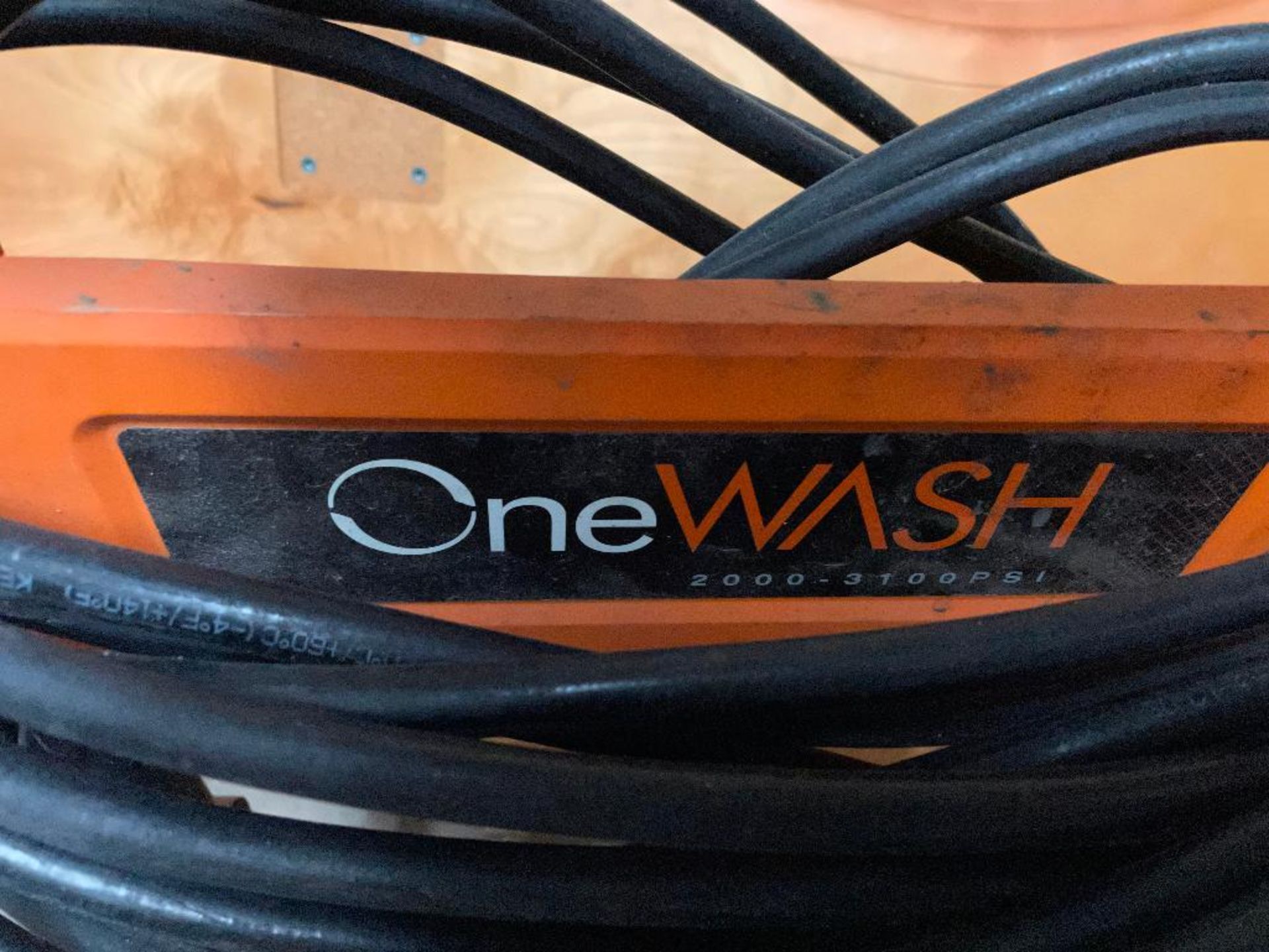 DESCRIPTION: GENERAC ONEWASH COLD WATER PRESSURE WASHER BRAND / MODEL: GENERAC ADDITIONAL INFORMATIO - Image 6 of 7