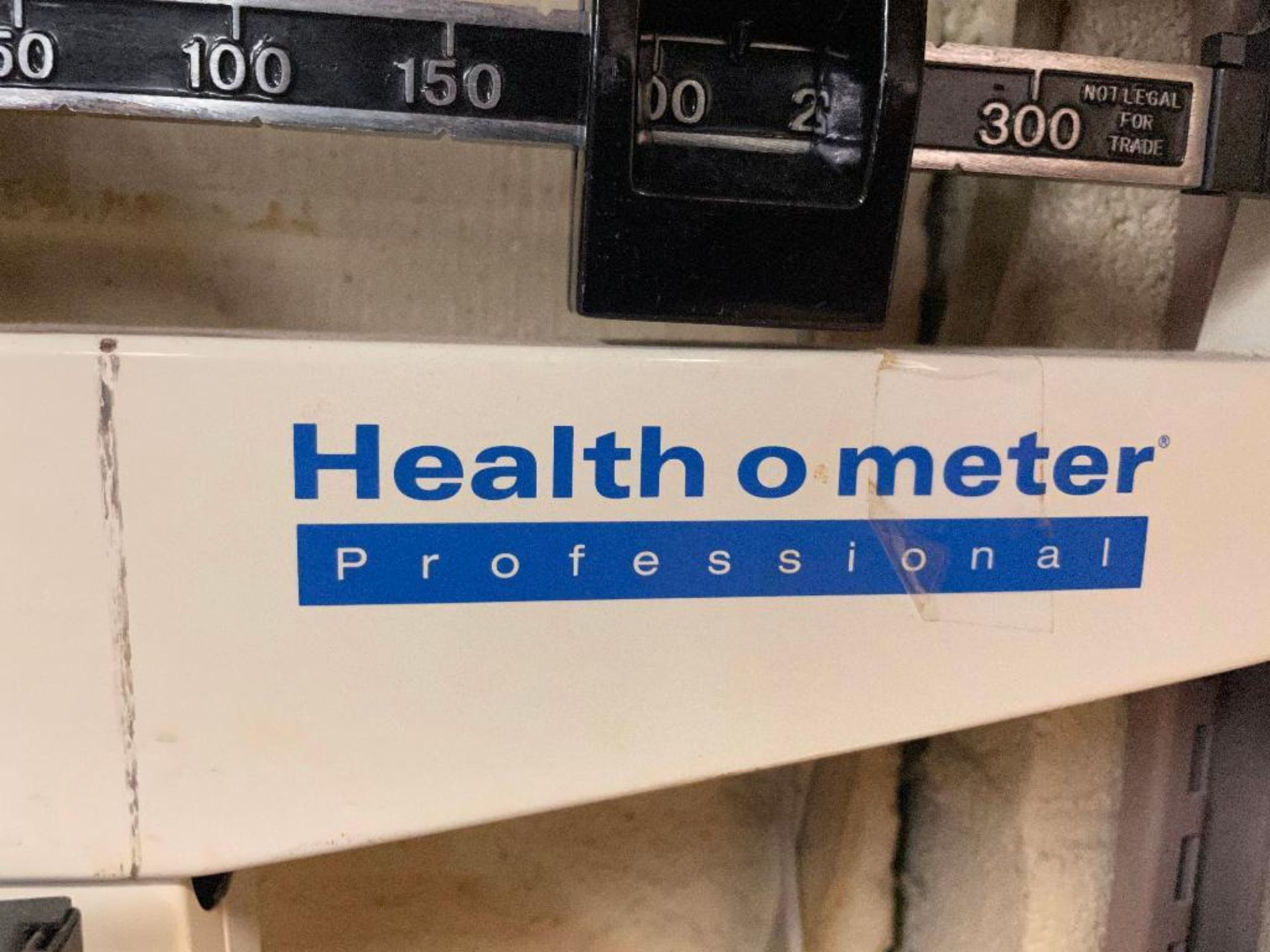 DESCRIPTION: HEALTH O METER PROFESSIONAL SCALE THIS LOT IS: ONE MONEY QTY: 1 - Image 2 of 5