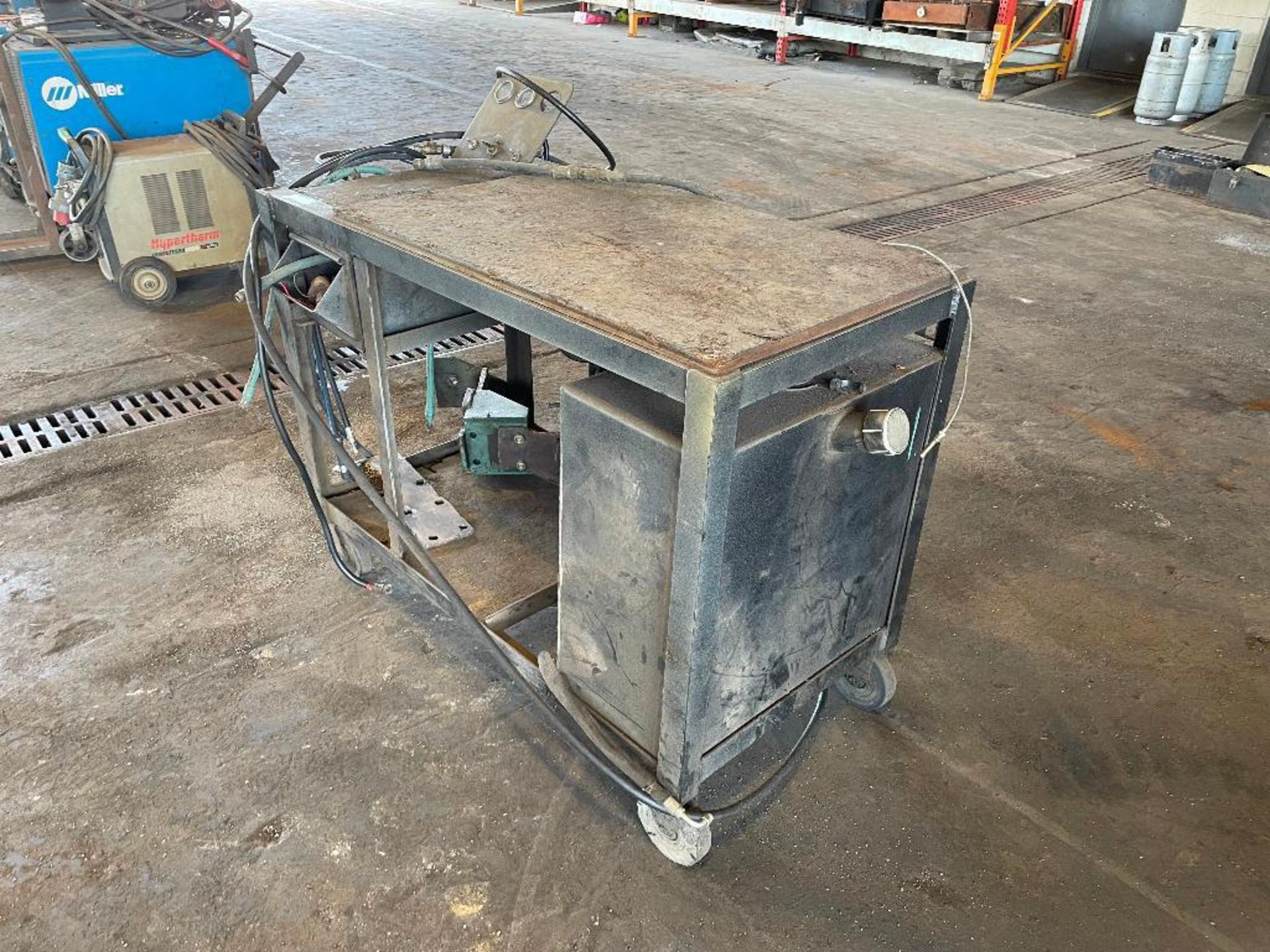 DESCRIPTION WELDING EQUIPMENT CART AS SHOWN THIS LOT IS ONE MONEY QUANTITY 1 - Image 3 of 6