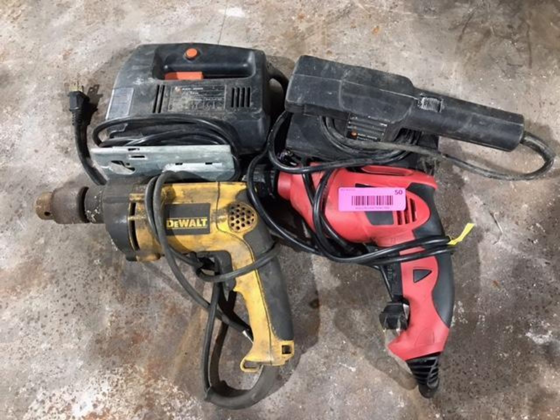 DESCRIPTION ASSORTED POWER TOOLS AS SHOWN THIS LOT IS ONE MONEY QUANTITY 1 - Image 2 of 2