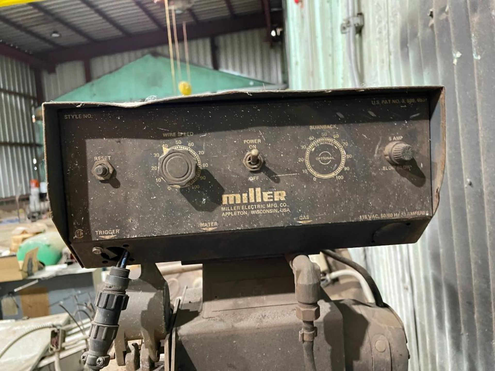 DESCRIPTION MILLER CP-300 DC ARC WELDING POWER SOURCE WELDER (NOT IN WORKING CONDITION, FOR PARTS) B - Image 6 of 8