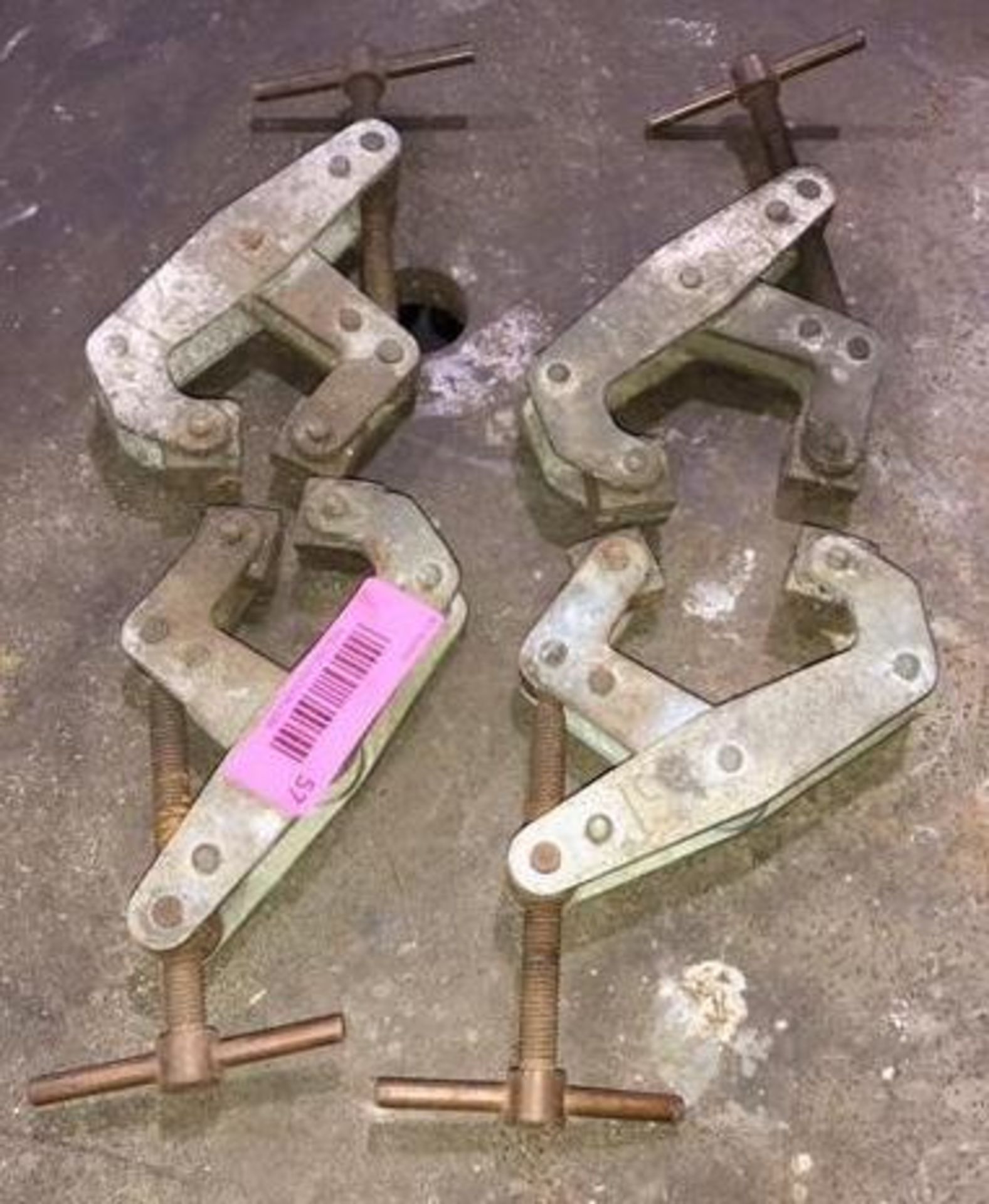 DESCRIPTION (4) HEAVY DUTY LIFTING CLAMPS THIS LOT IS ONE MONEY QUANTITY 1