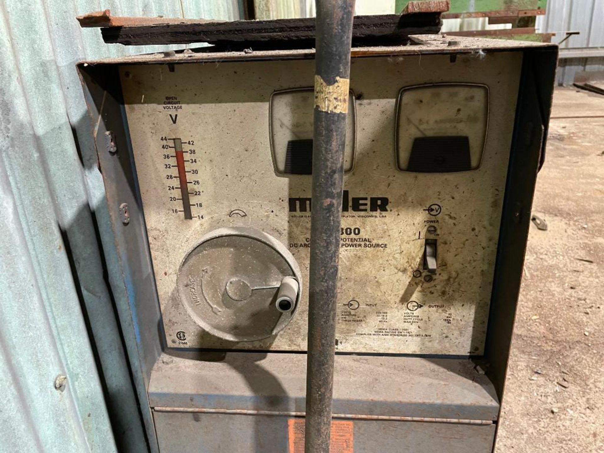 DESCRIPTION MILLER CP-300 DC ARC WELDING POWER SOURCE WELDER (NOT IN WORKING CONDITION, FOR PARTS) B - Image 5 of 5