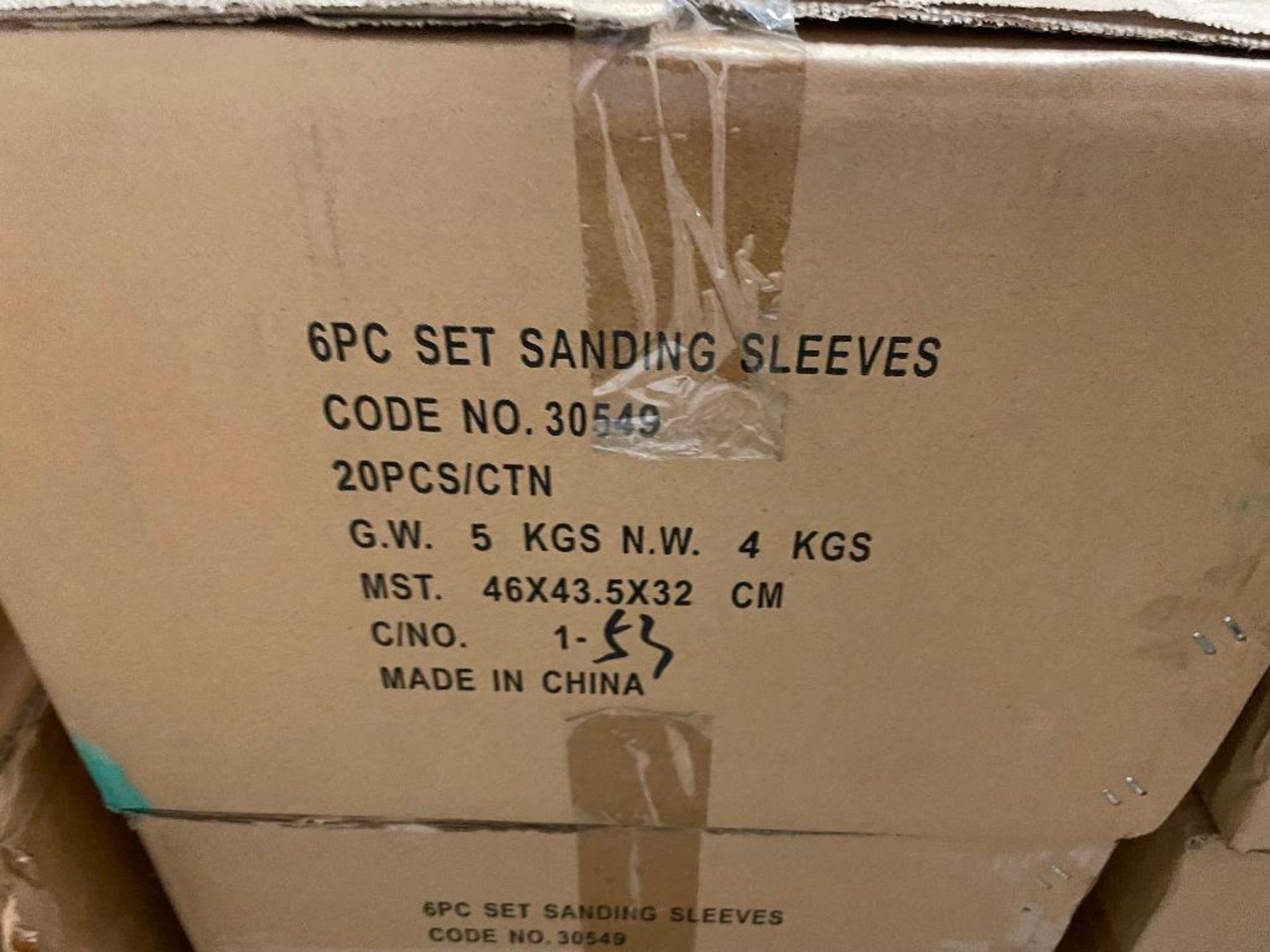 DESCRIPTION: (2) CASES OF 6PC 4 1/2" 80 GRIT SANDING SLEEVES. 20 PER CASE, 40 IN LOT BRAND / MODEL: - Image 2 of 4