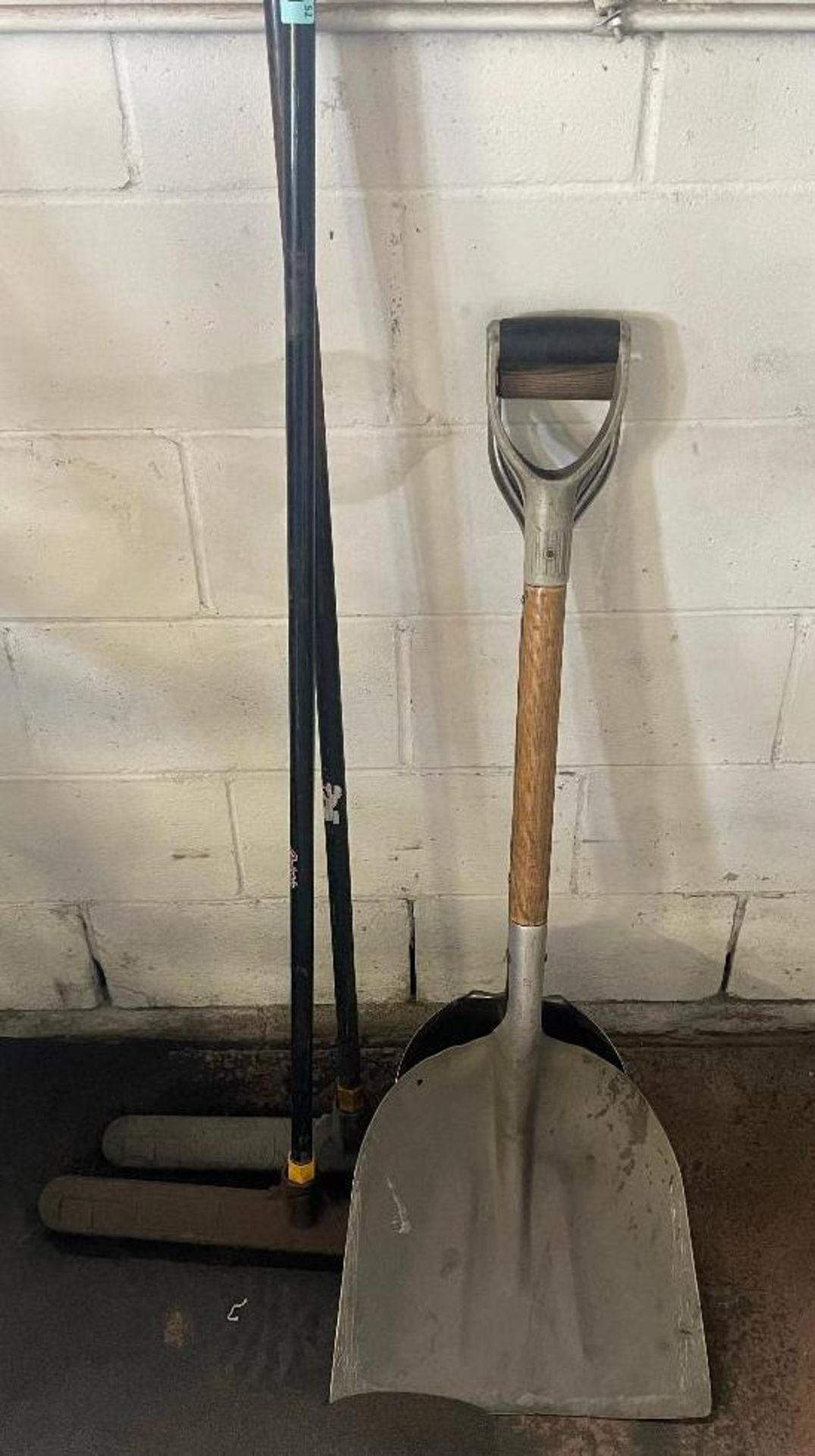 DESCRIPTION: (2) SCOOP SHOVELS AND (2) PUSH BROOMS THIS LOT IS: ONE MONEY QTY: 1