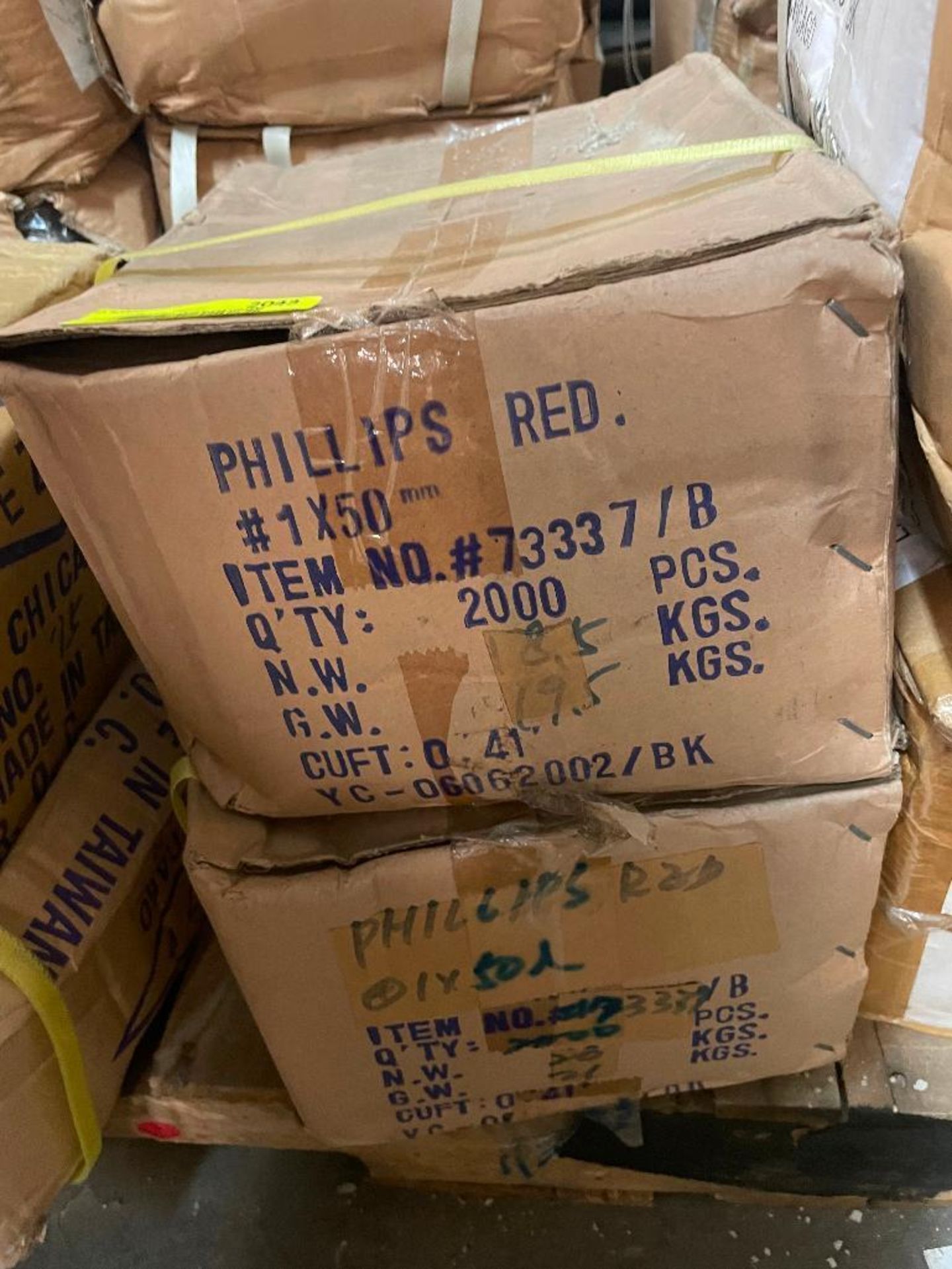 DESCRIPTION: (2) CASES OF #1 X 2" PHILLIPS BITS. 2000 IN CASE, 4000 IN LOT BRAND / MODEL: 73337 ADDI - Image 3 of 6