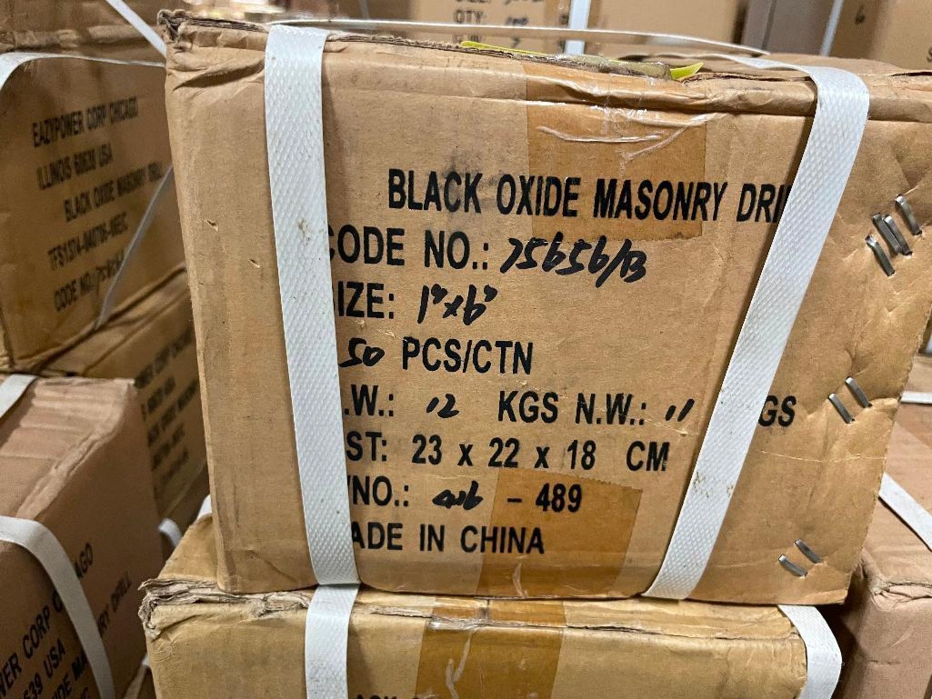 DESCRIPTION: (3) CASES OF 1" X 6" BLACK OXIDE MASONRY DRILL BITS. 50 PER CASE,150 IN LOT BRAND / MOD - Image 6 of 6