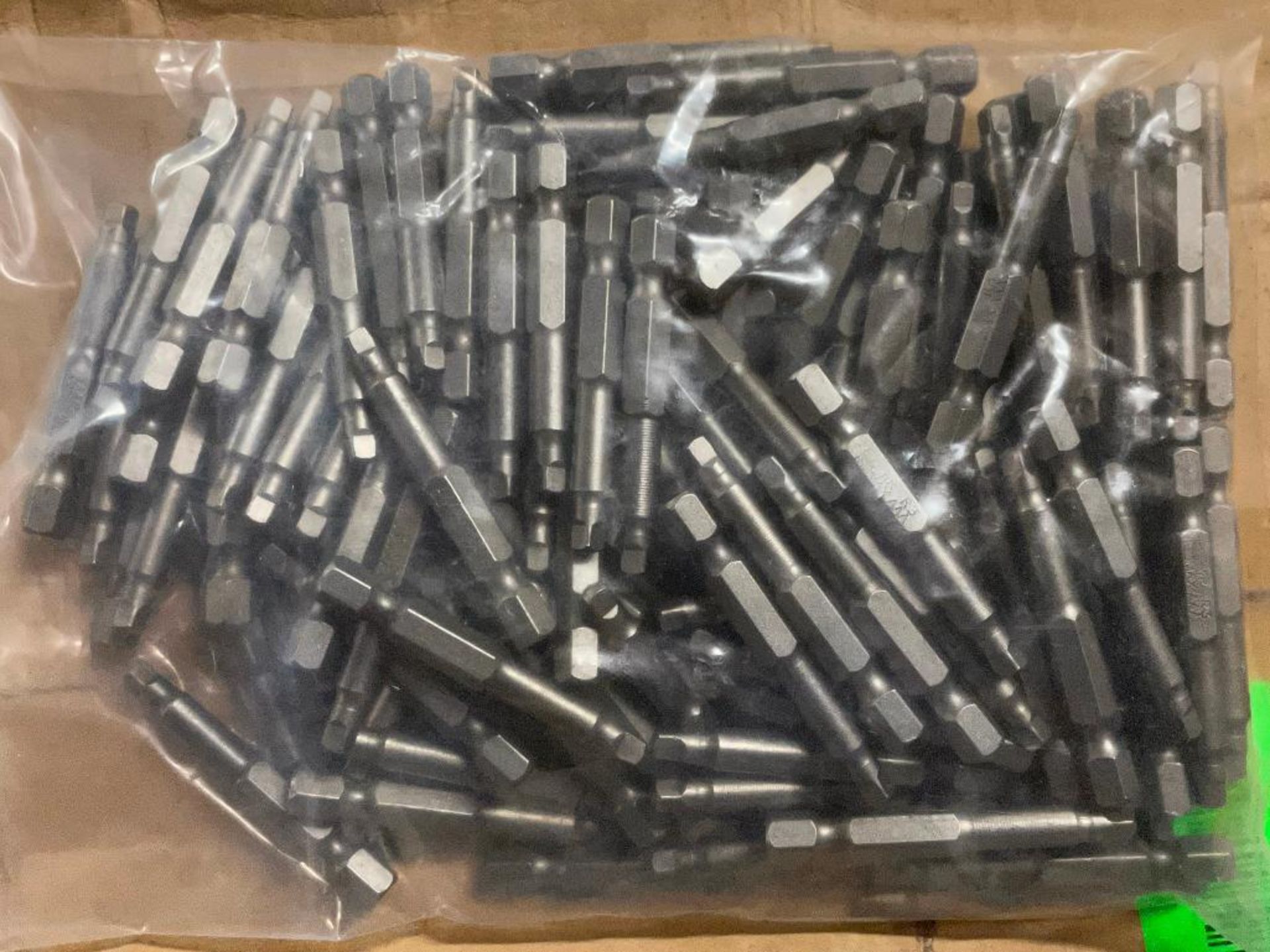 DESCRIPTION: (3) CASES OF 2" R3 SCREW BITS. 1250 PER CASE, 3750 IN LOT. QTY: 1 - Image 2 of 6