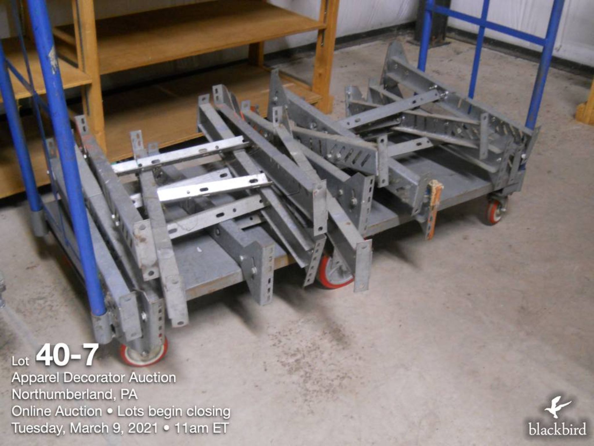 16" Galvanized skate conveyor on 8 cart with legs, 430 feet of 10' x 16 and 100 feet of 4' x 5 - Image 7 of 9
