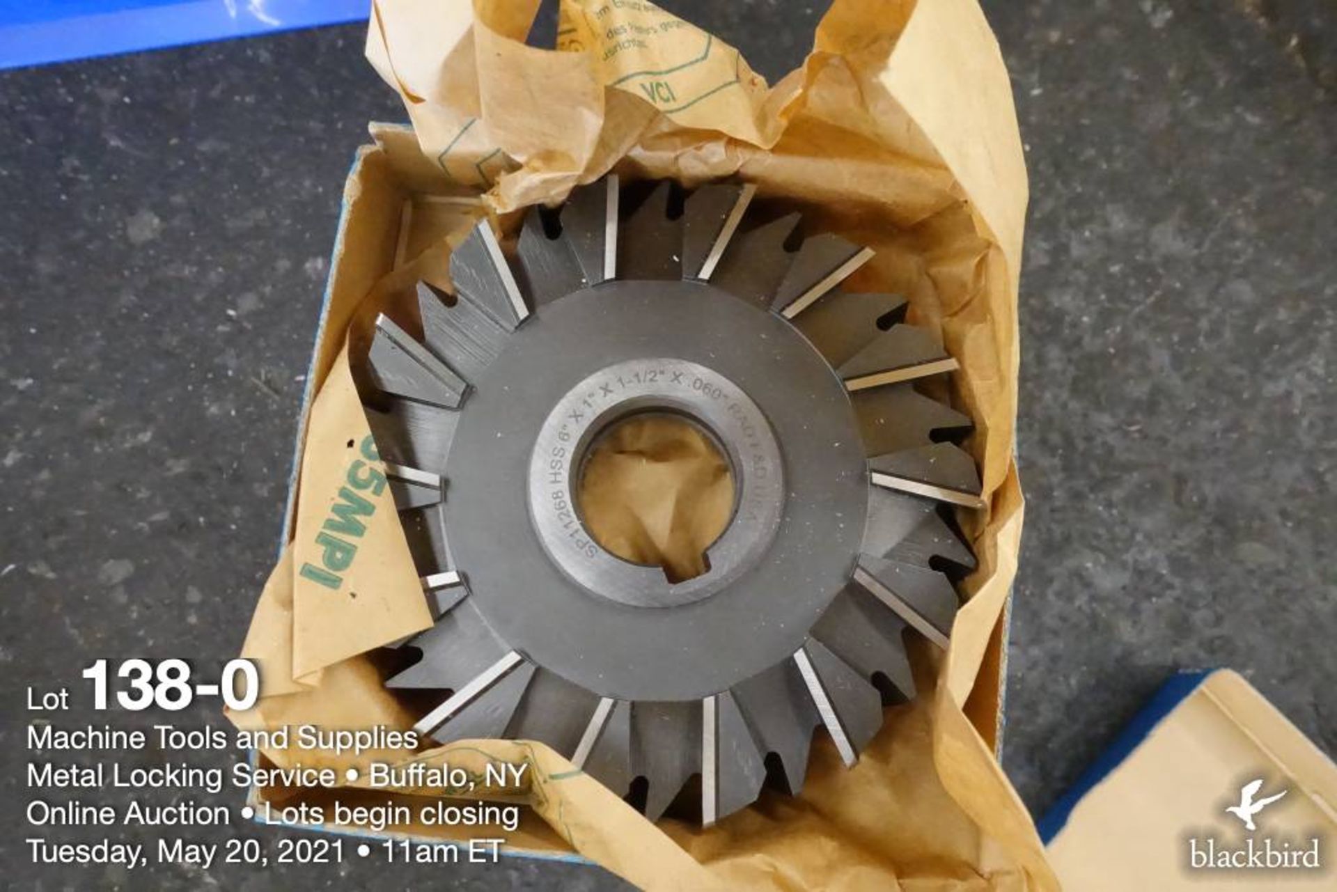 F&D 6" x 1" milling cutter, 1 1/2" arbor