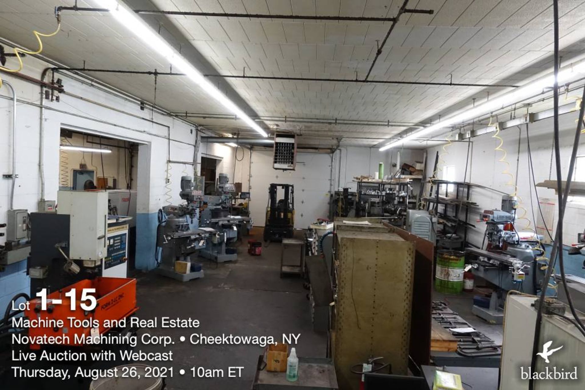 Shop building: 6900 sqft building on .47 acres in Cheektowaga (Buffalo), NY - Image 18 of 26